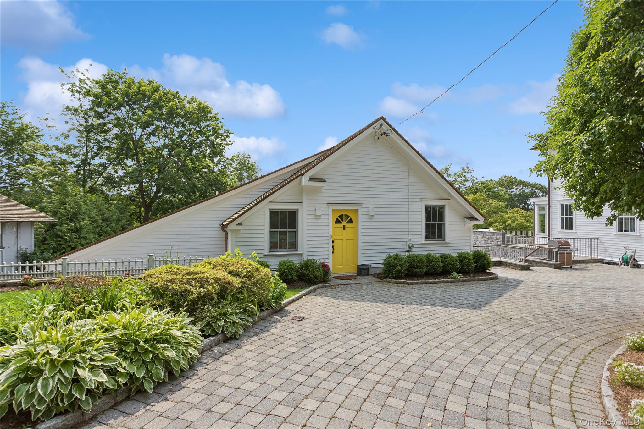 30 Prescott Avenue, Bronxville, NY 10708