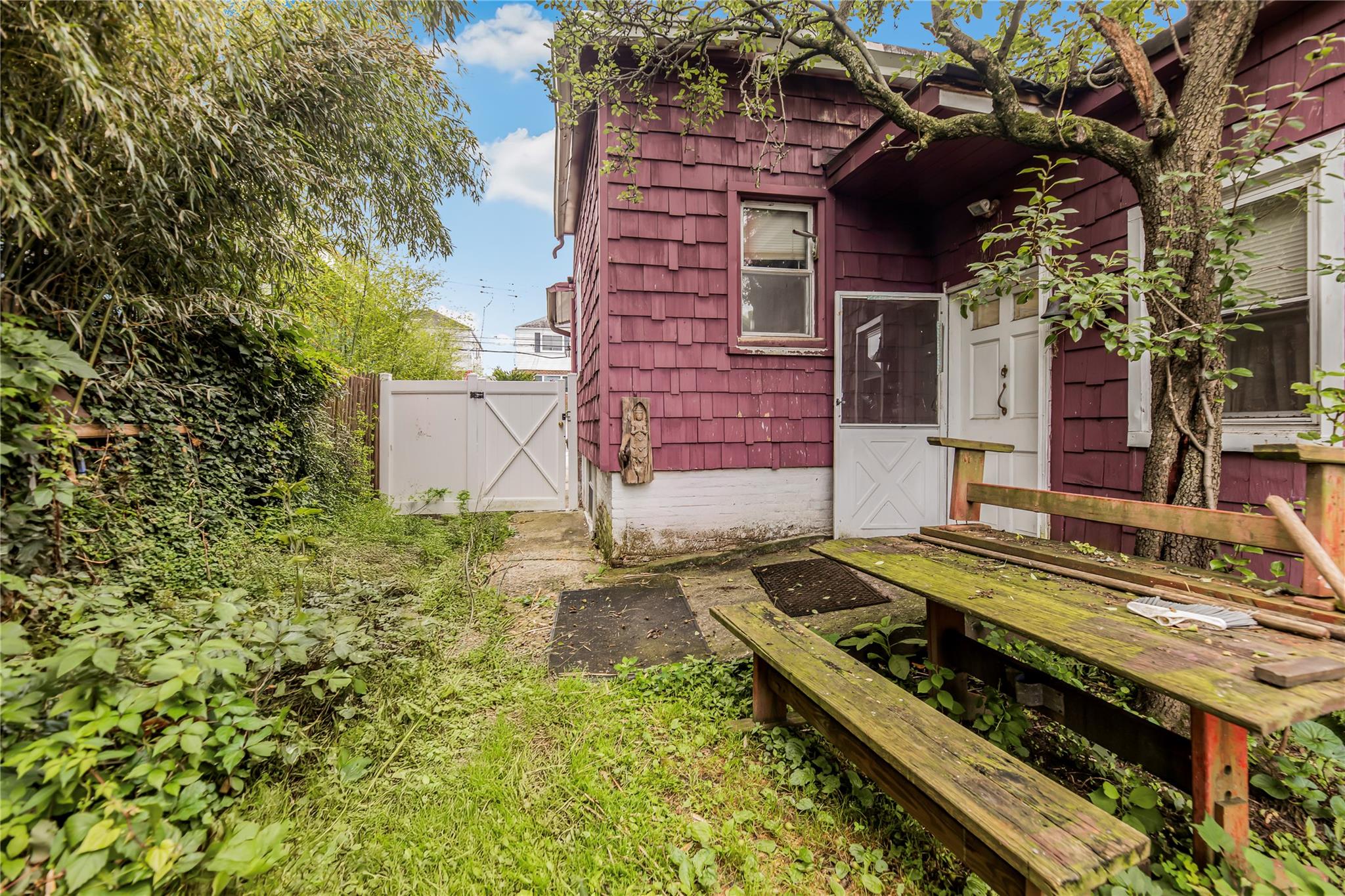 97 Hawkins Street, Bronx, NY 10464