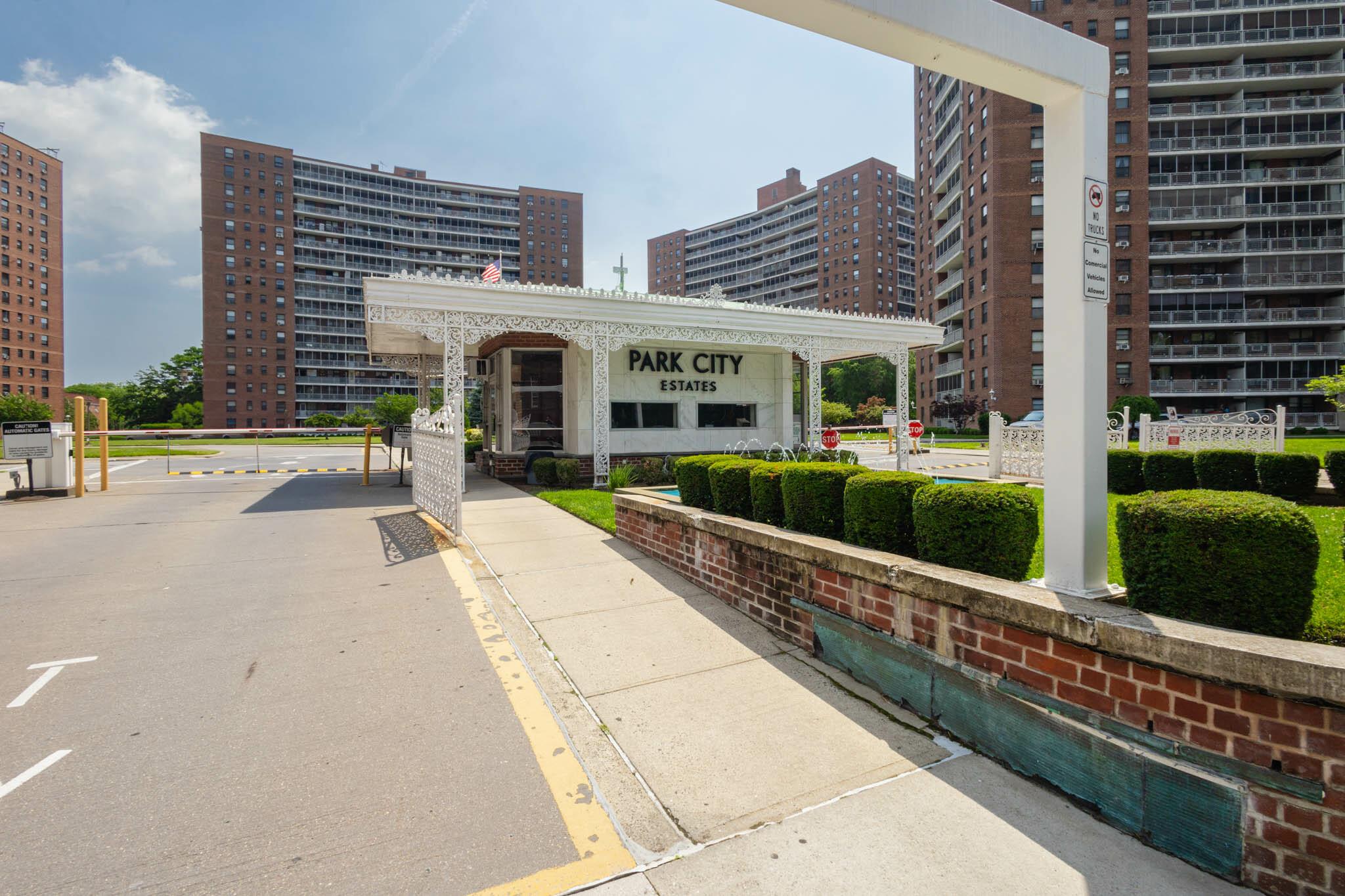 61-25 98th Street # 11E, Rego Park, NY 11374