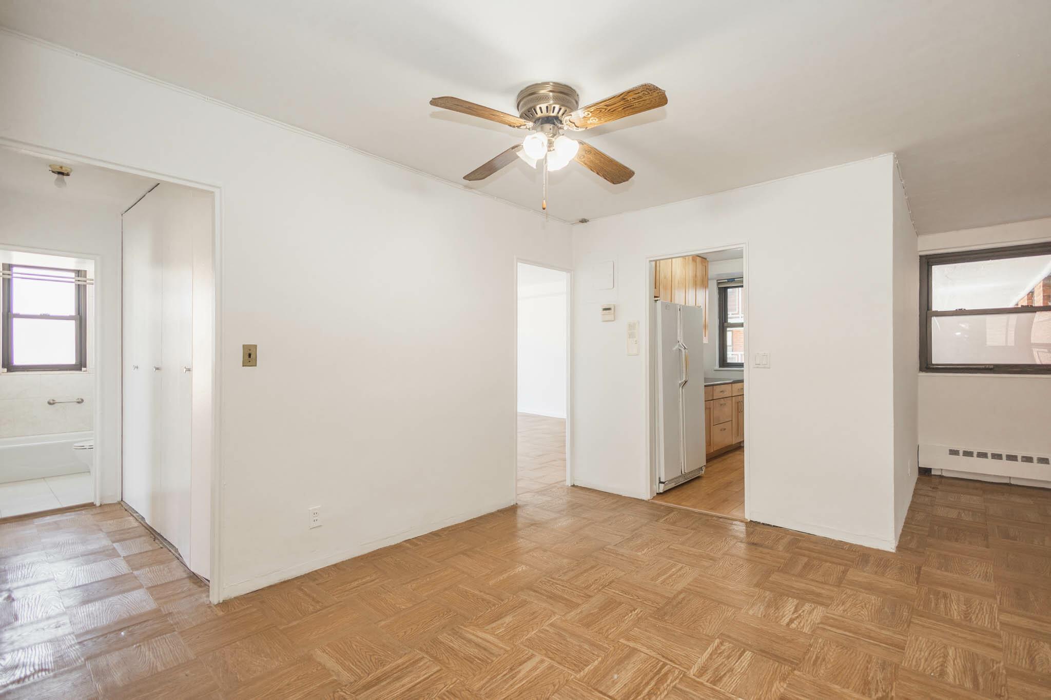 61-25 98th Street # 11E, Rego Park, NY 11374