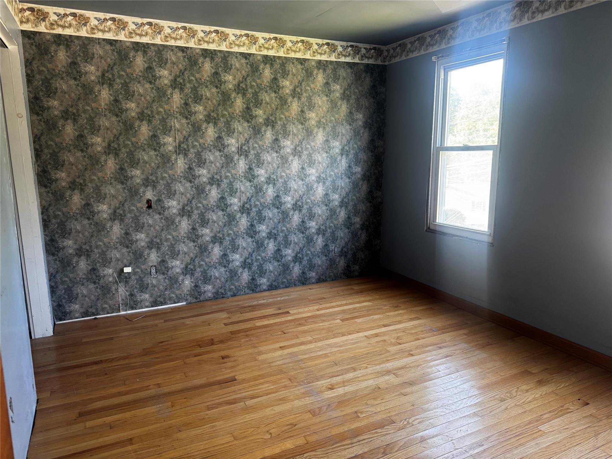 99 W Bridge Street, Saugerties, NY 12477