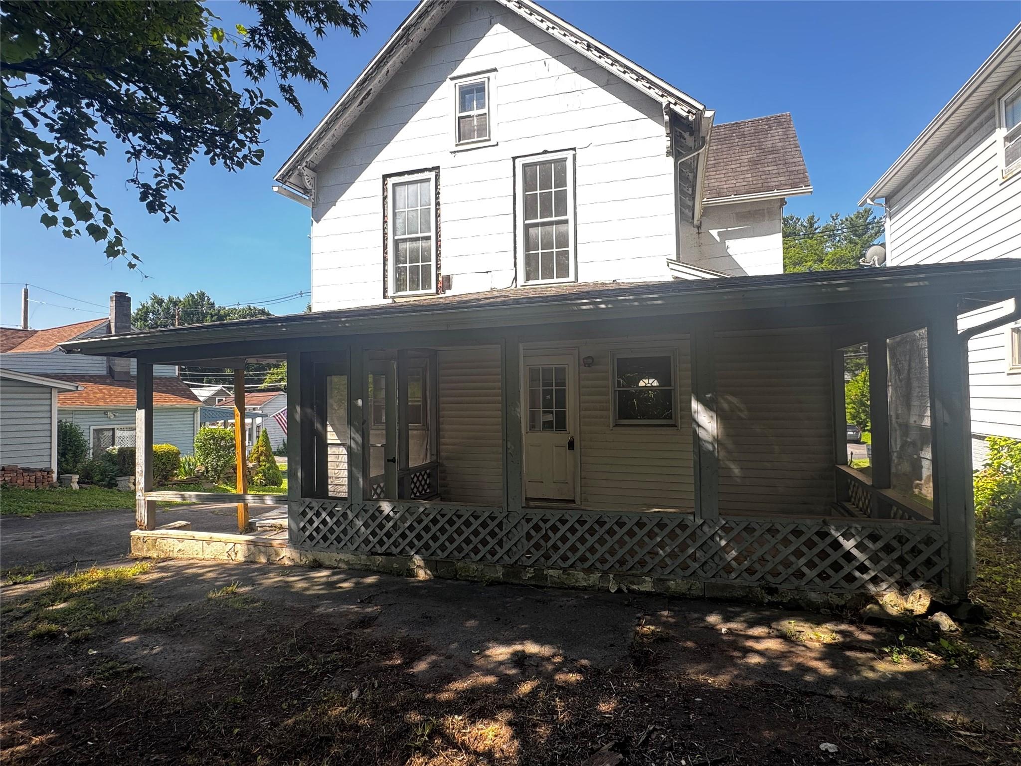 99 W Bridge Street, Saugerties, NY 12477