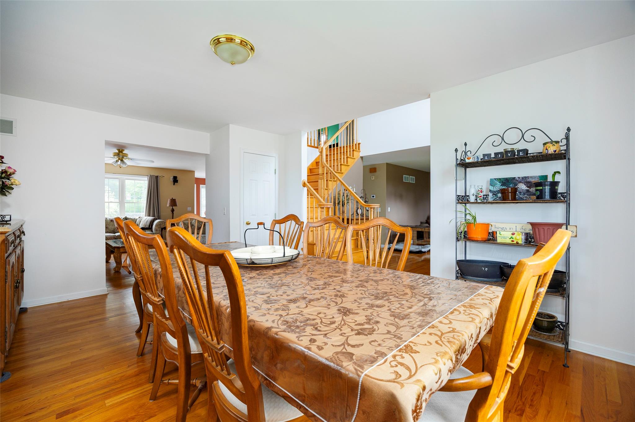 7 Frog Hollow Road, Poughquag, NY 12570