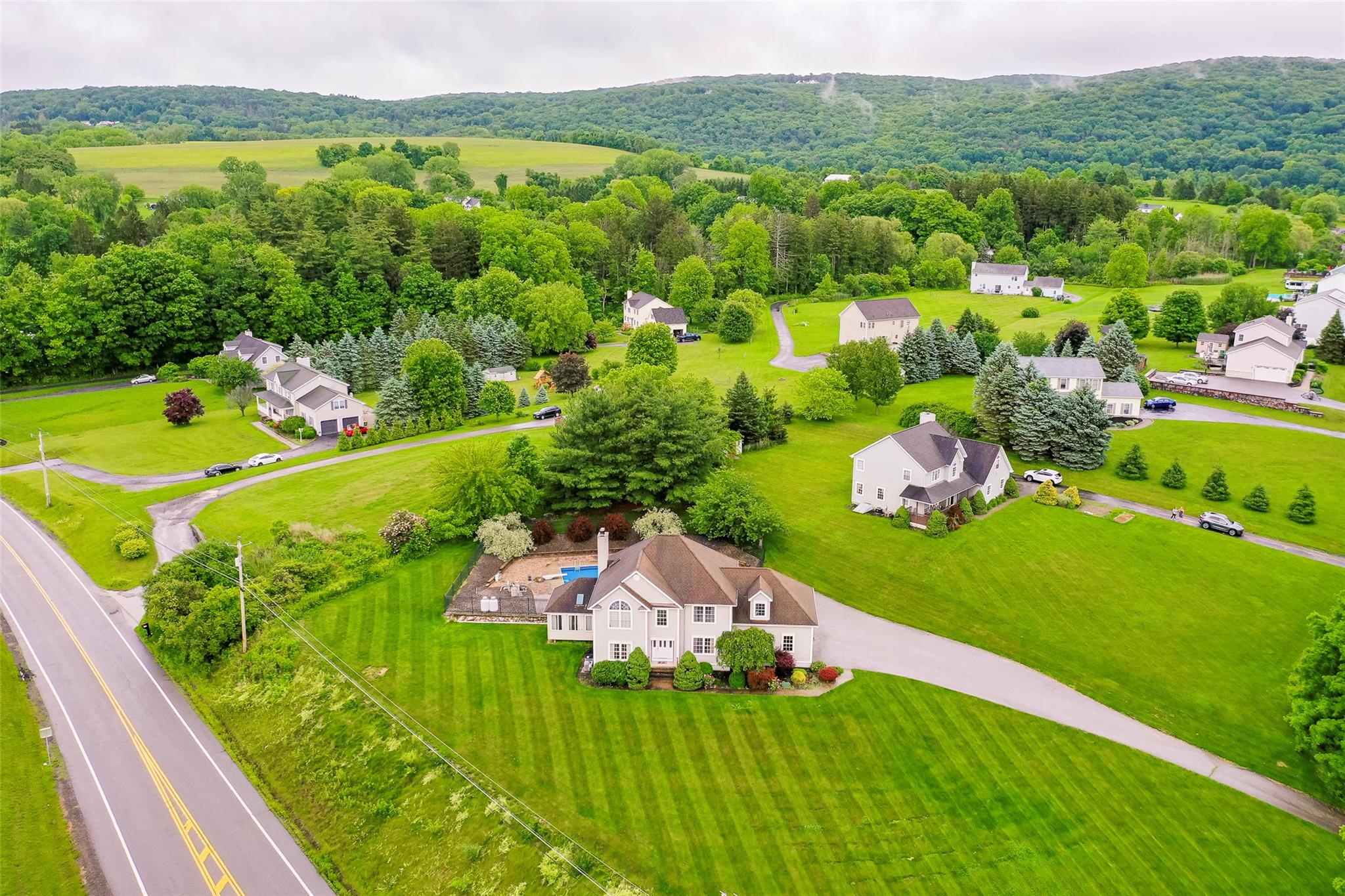 7 Frog Hollow Road, Poughquag, NY 12570