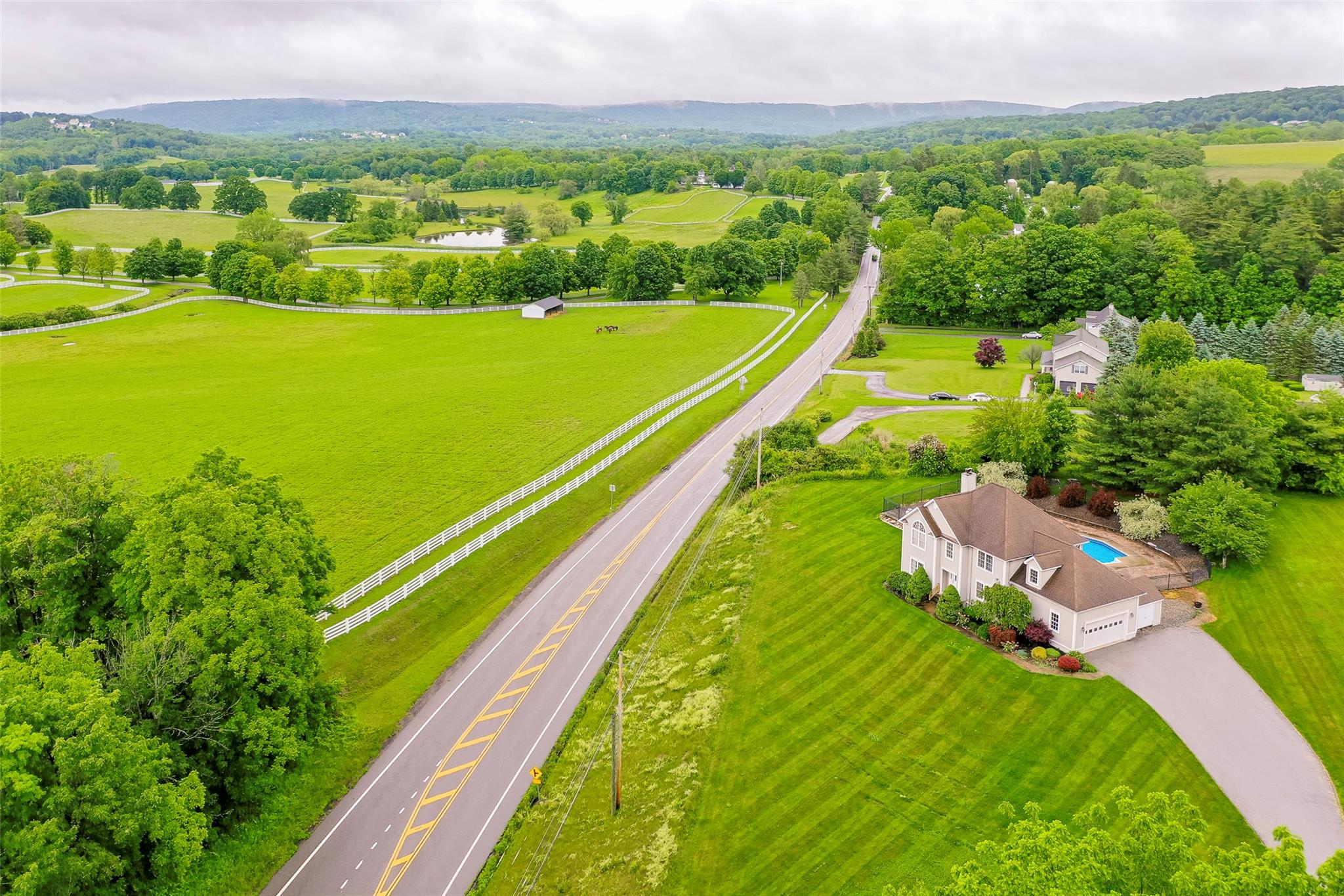 7 Frog Hollow Road, Poughquag, NY 12570