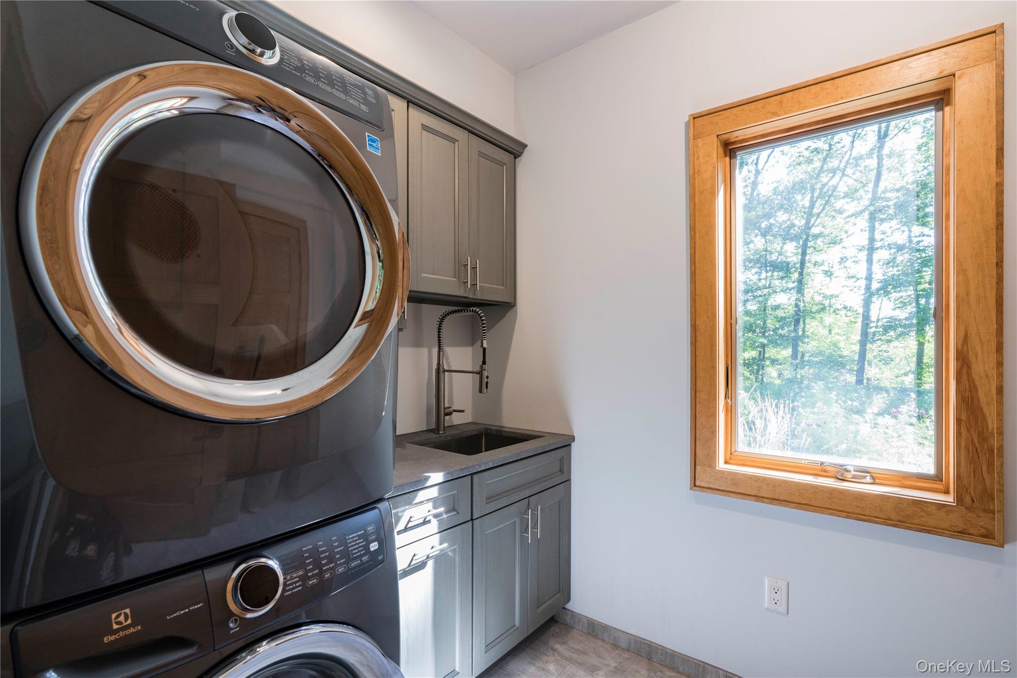 105 Iron Mountain Road, Warwick, NY 10990