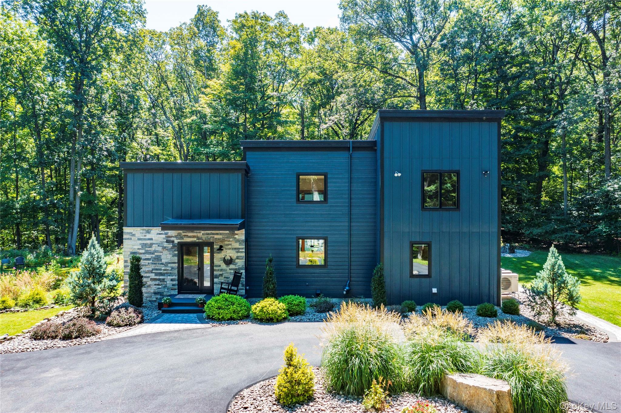 105 Iron Mountain Road, Warwick, NY 10990