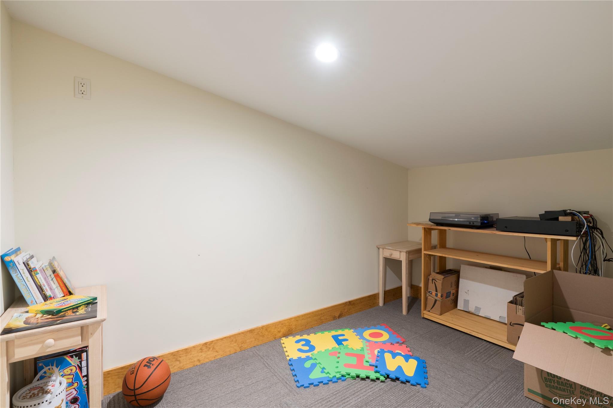 105 Iron Mountain Road, Warwick, NY 10990