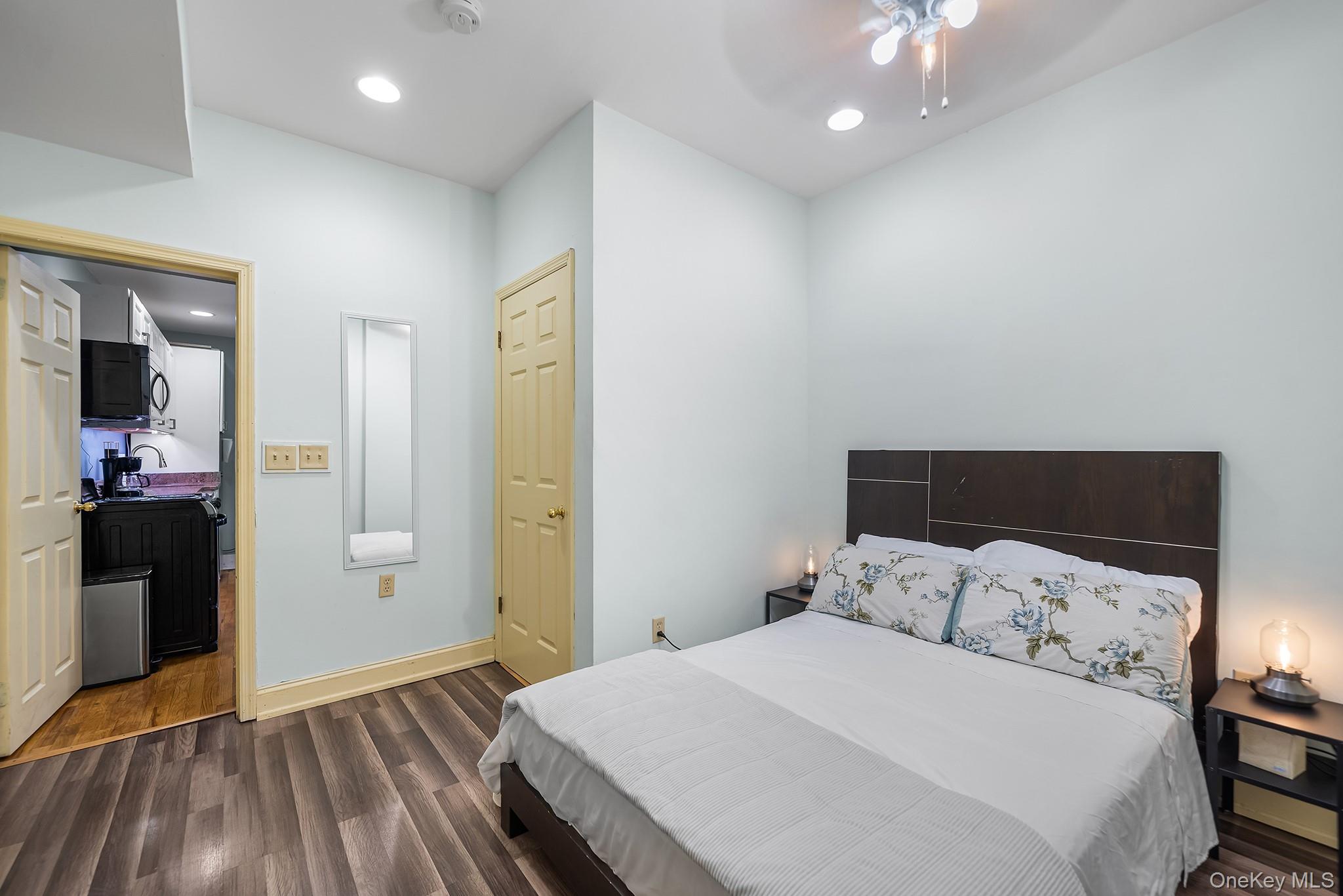 2 Dimiceli Street, New Windsor, NY 12553