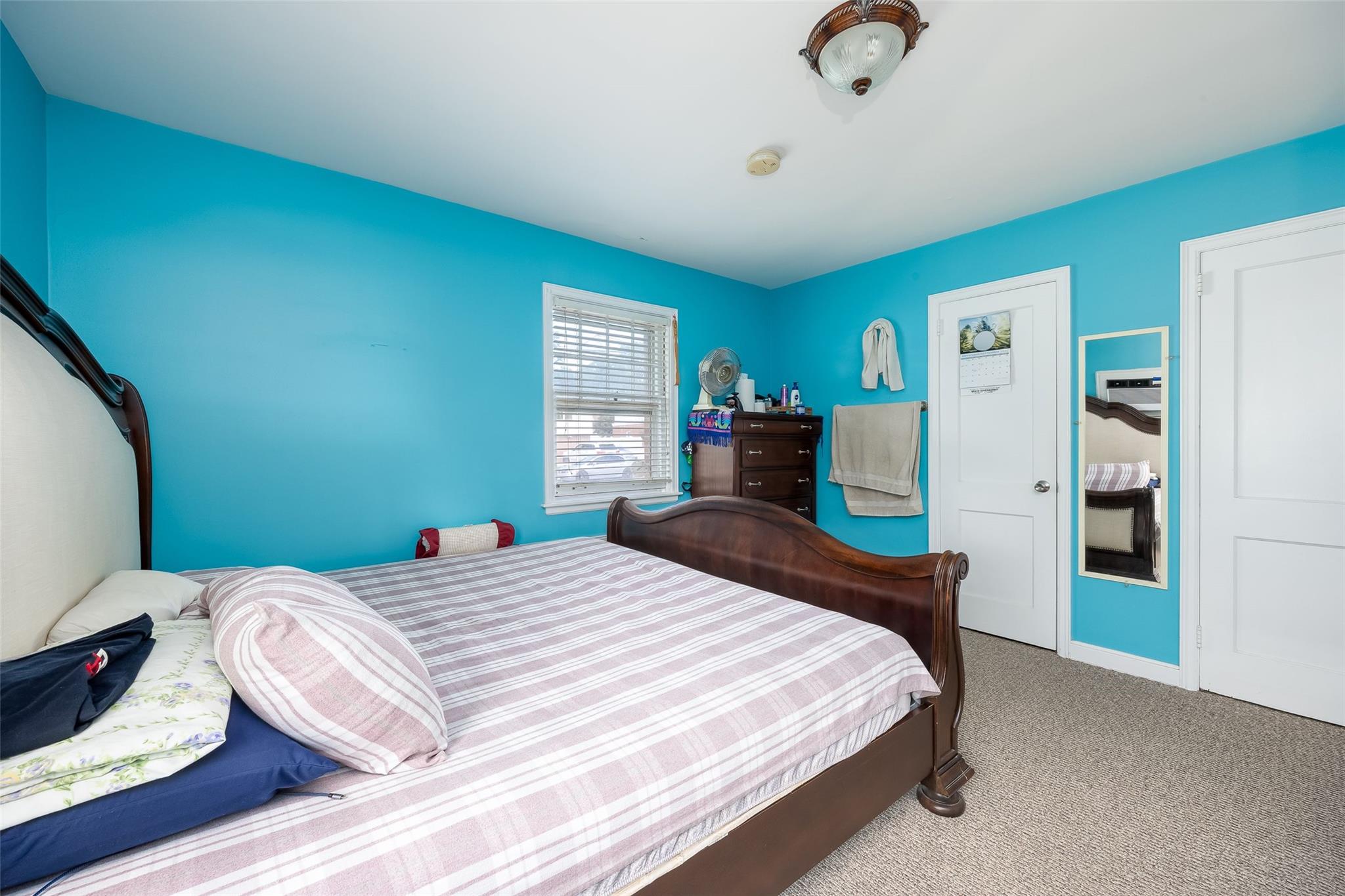 474 Newton Street, Westbury, NY 11590