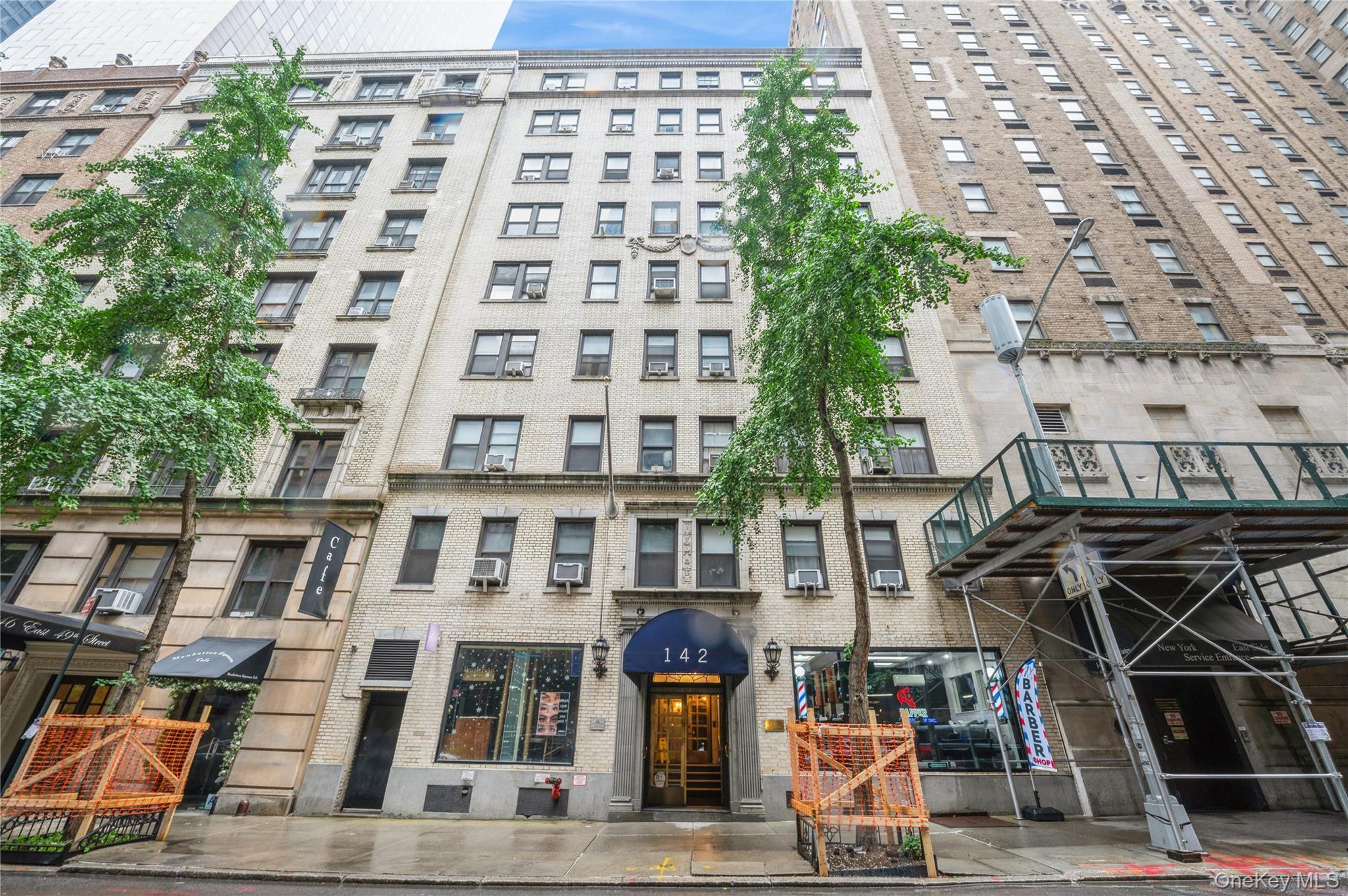 142 E 49th Street # 4C, New York (Manhattan), NY 10017