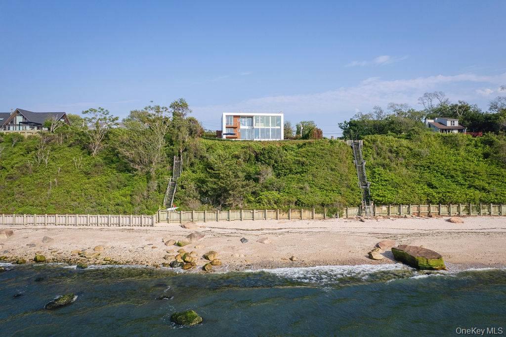 445 Glen Court, Cutchogue, NY 11935