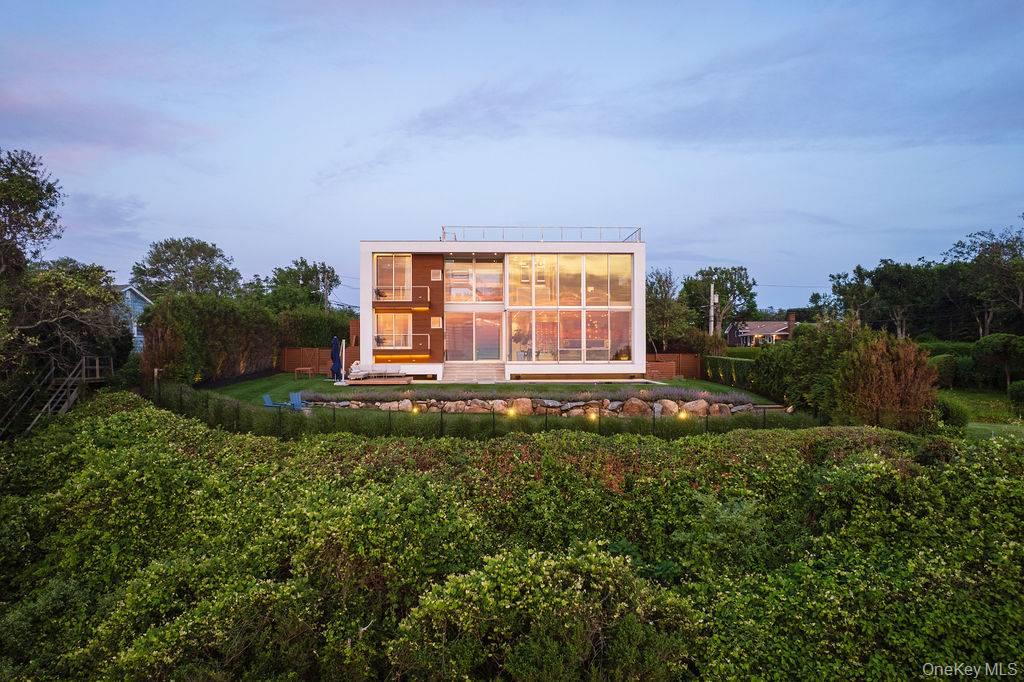 445 Glen Court, Cutchogue, NY 11935