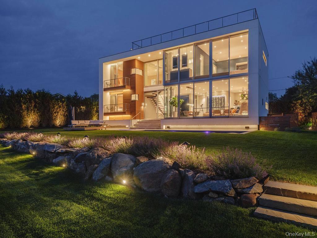 445 Glen Court, Cutchogue, NY 11935