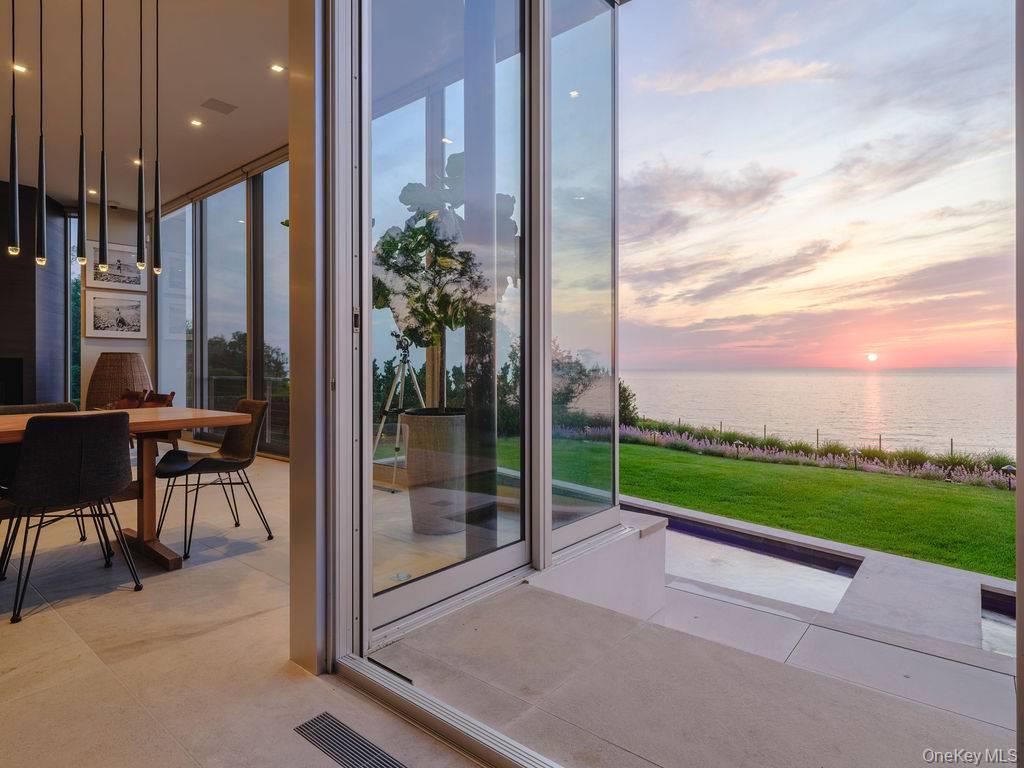 445 Glen Court, Cutchogue, NY 11935