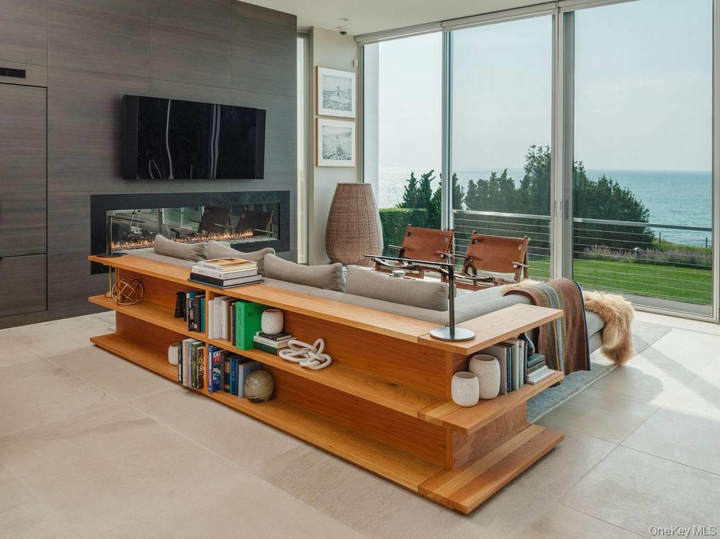 445 Glen Court, Cutchogue, NY 11935