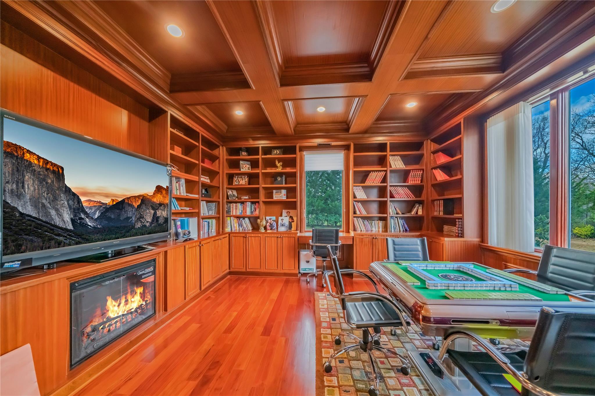 5 Beech Drive, Great Neck, NY 11024