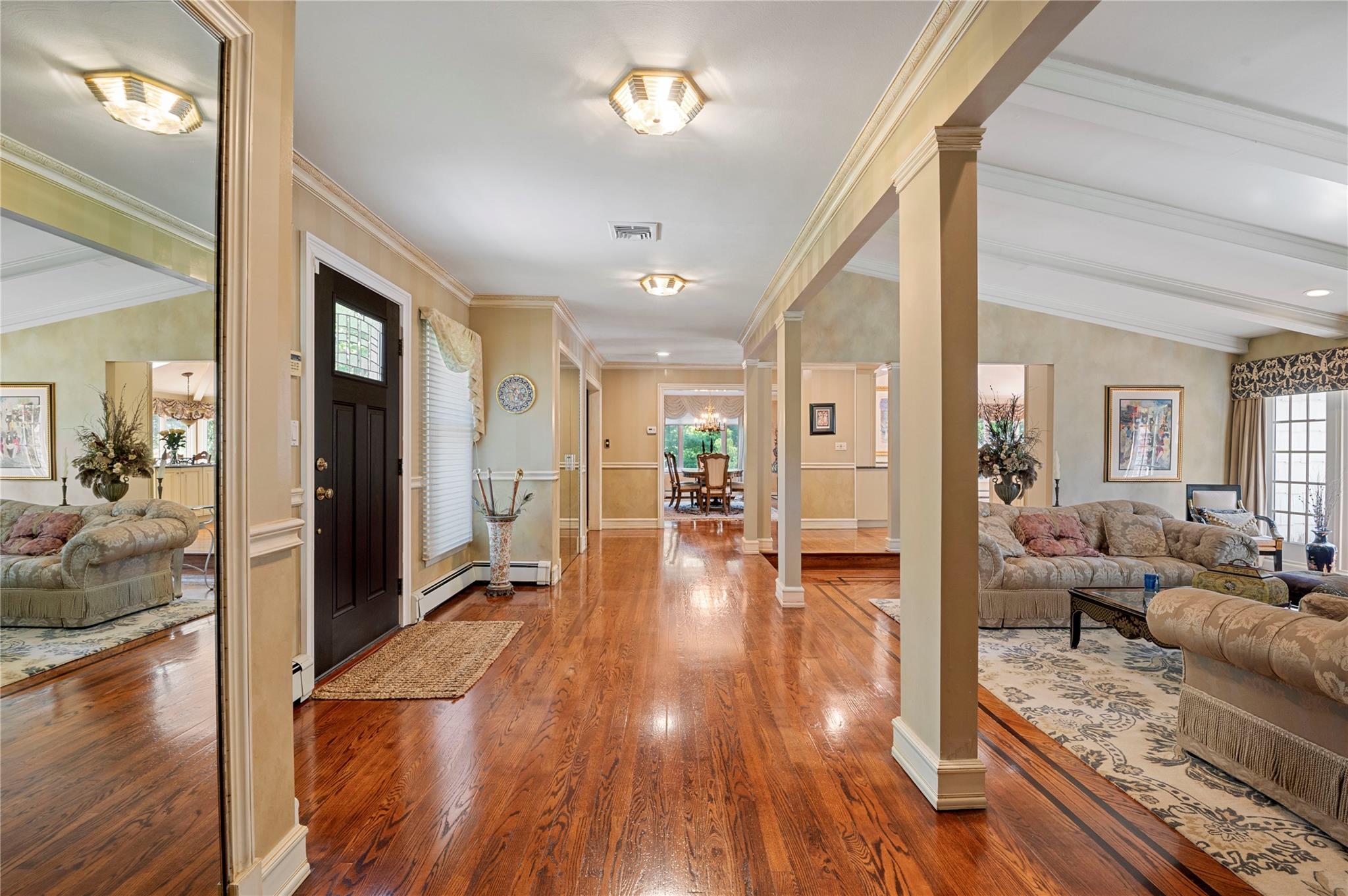 14 Durham Drive, Dix Hills, NY 11746