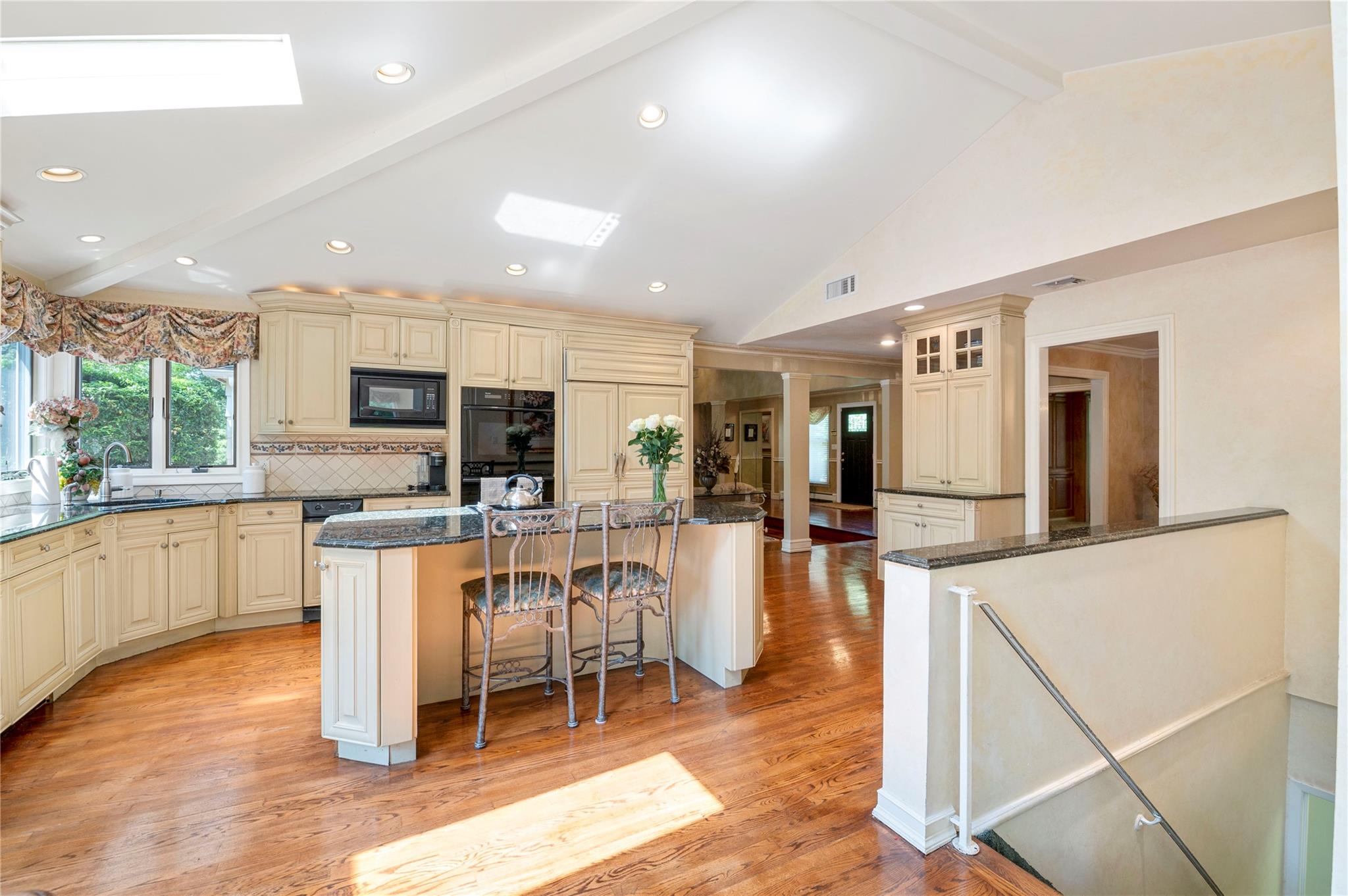 14 Durham Drive, Dix Hills, NY 11746