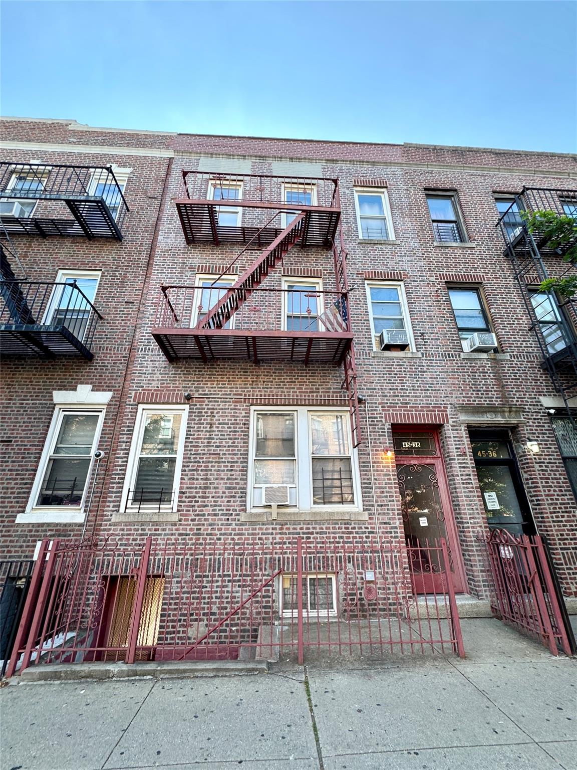 45-38 40th Street, Sunnyside, NY 11104
