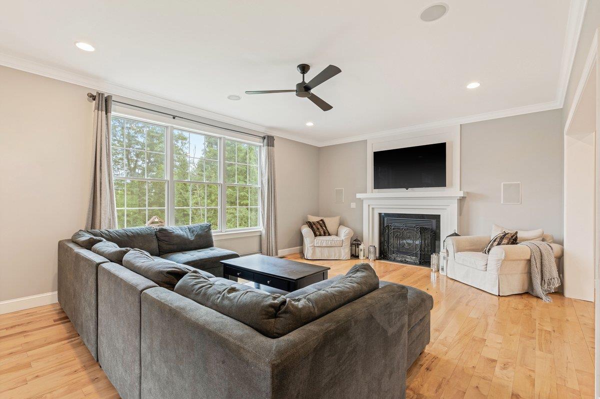 176 Old Peckslip Road, Holmes, NY 12531