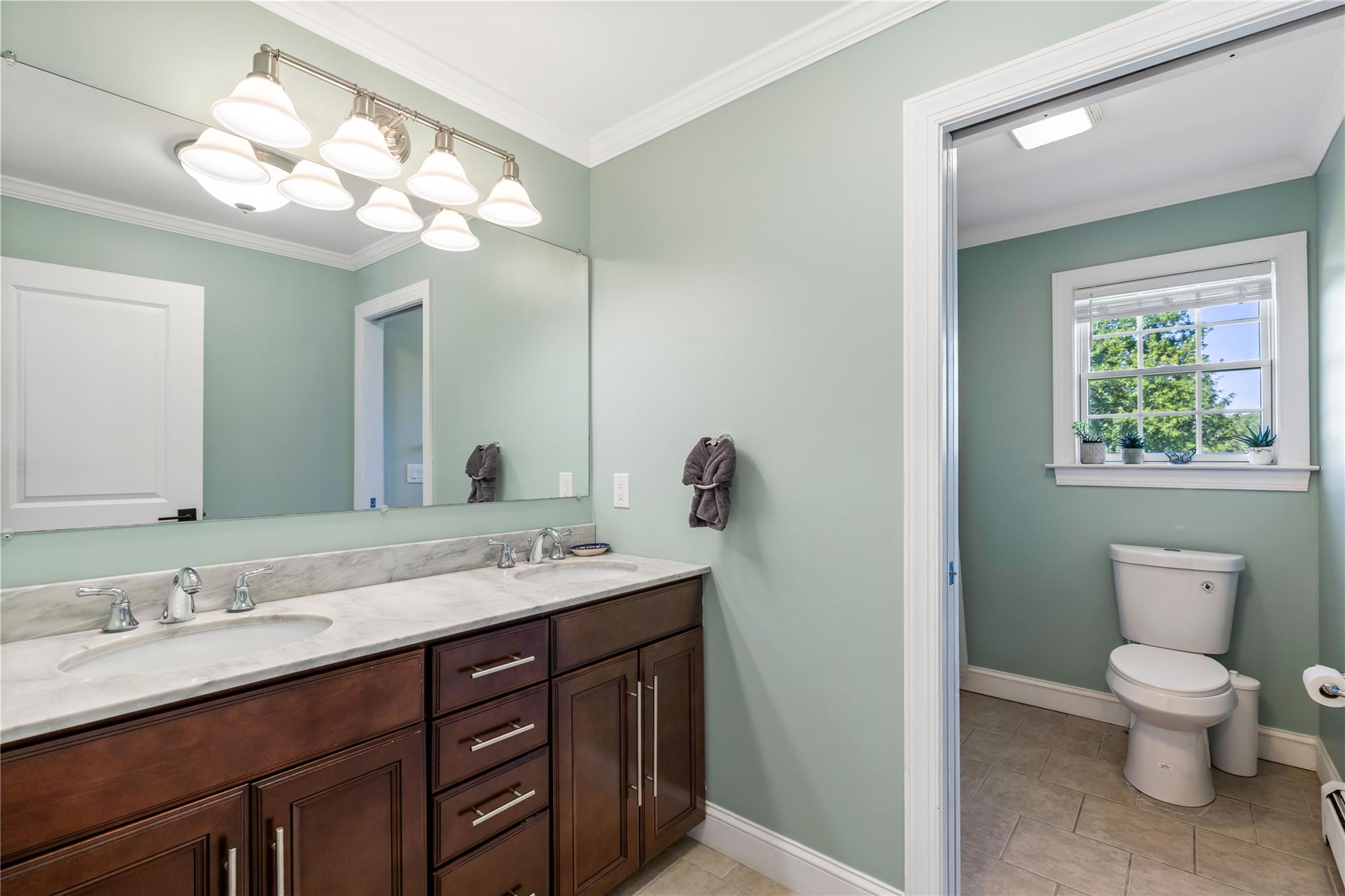 176 Old Peckslip Road, Holmes, NY 12531