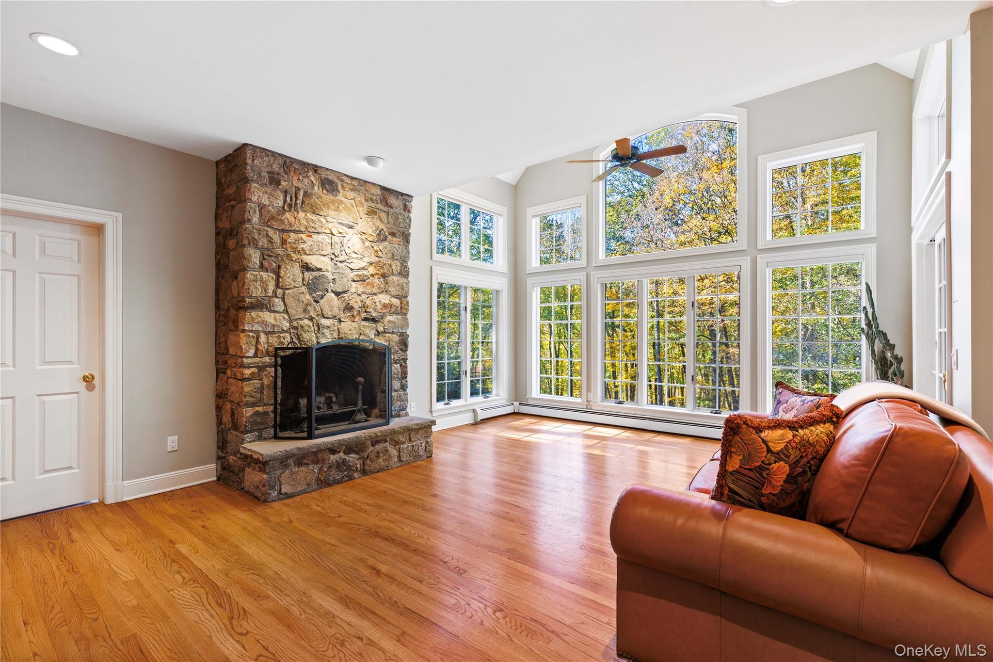 4 Hidden Valley Way, Bedford, NY 10506