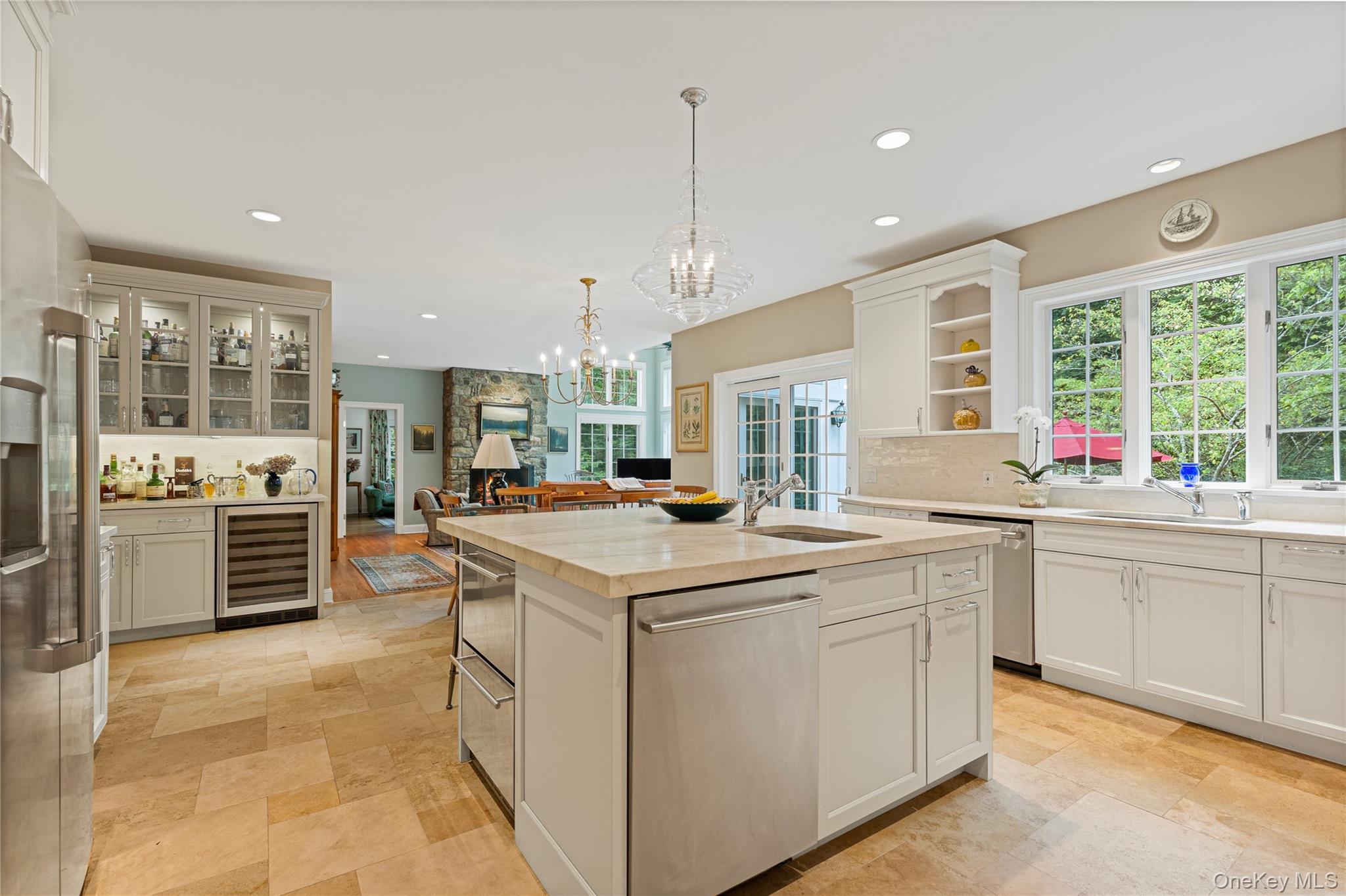 4 Hidden Valley Way, Bedford, NY 10506