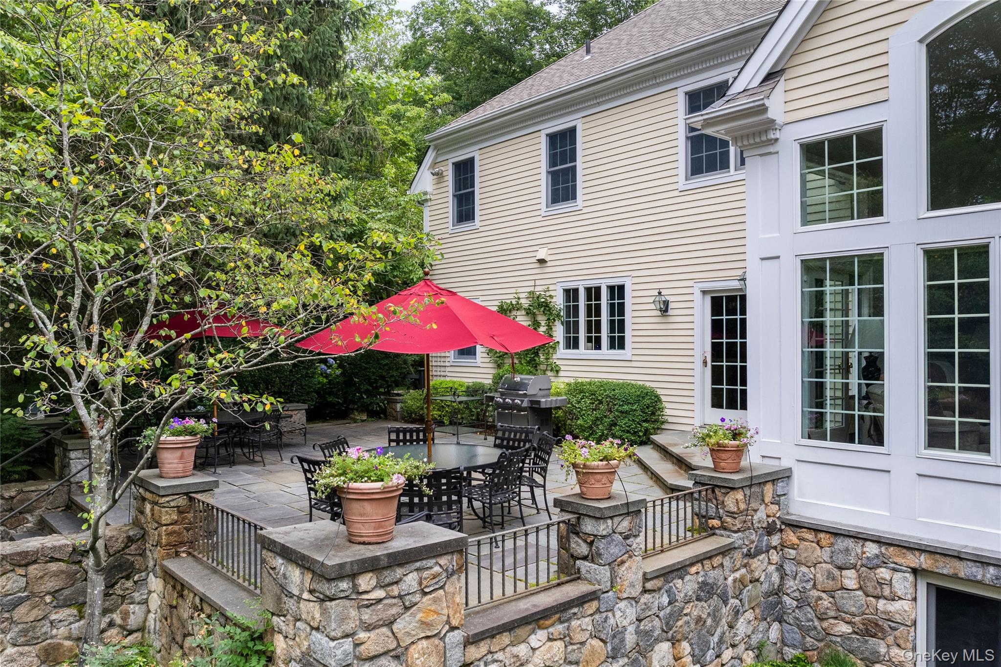 4 Hidden Valley Way, Bedford, NY 10506