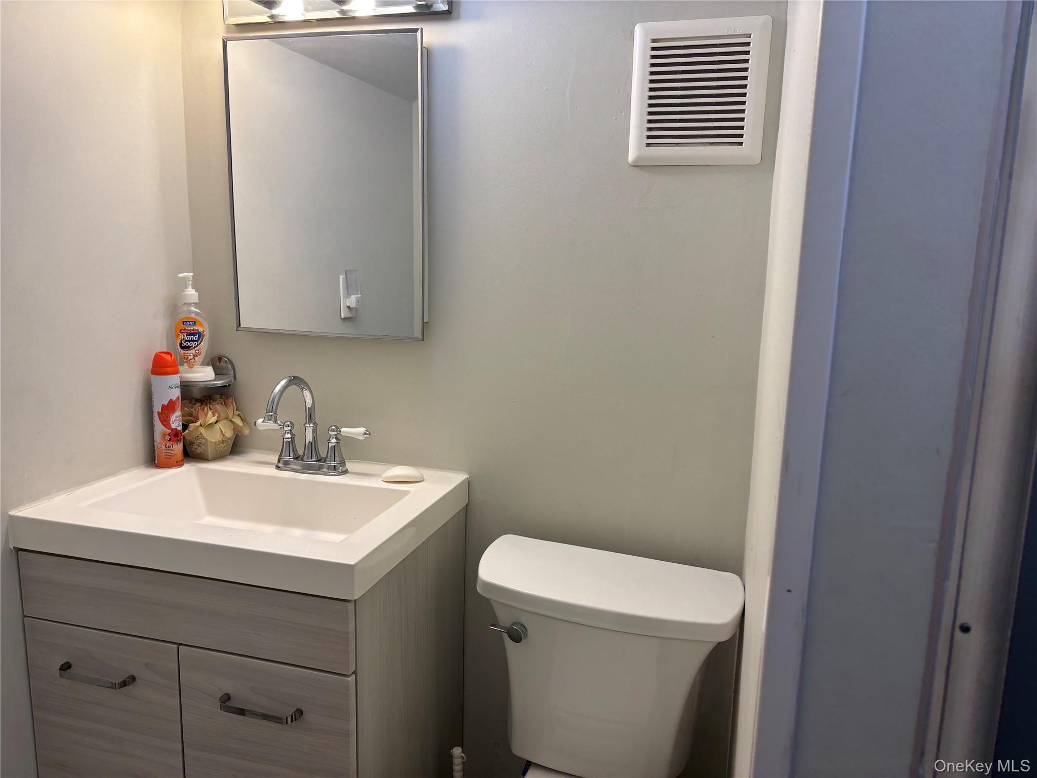 10418 216th Street, Queens Village, NY 11429