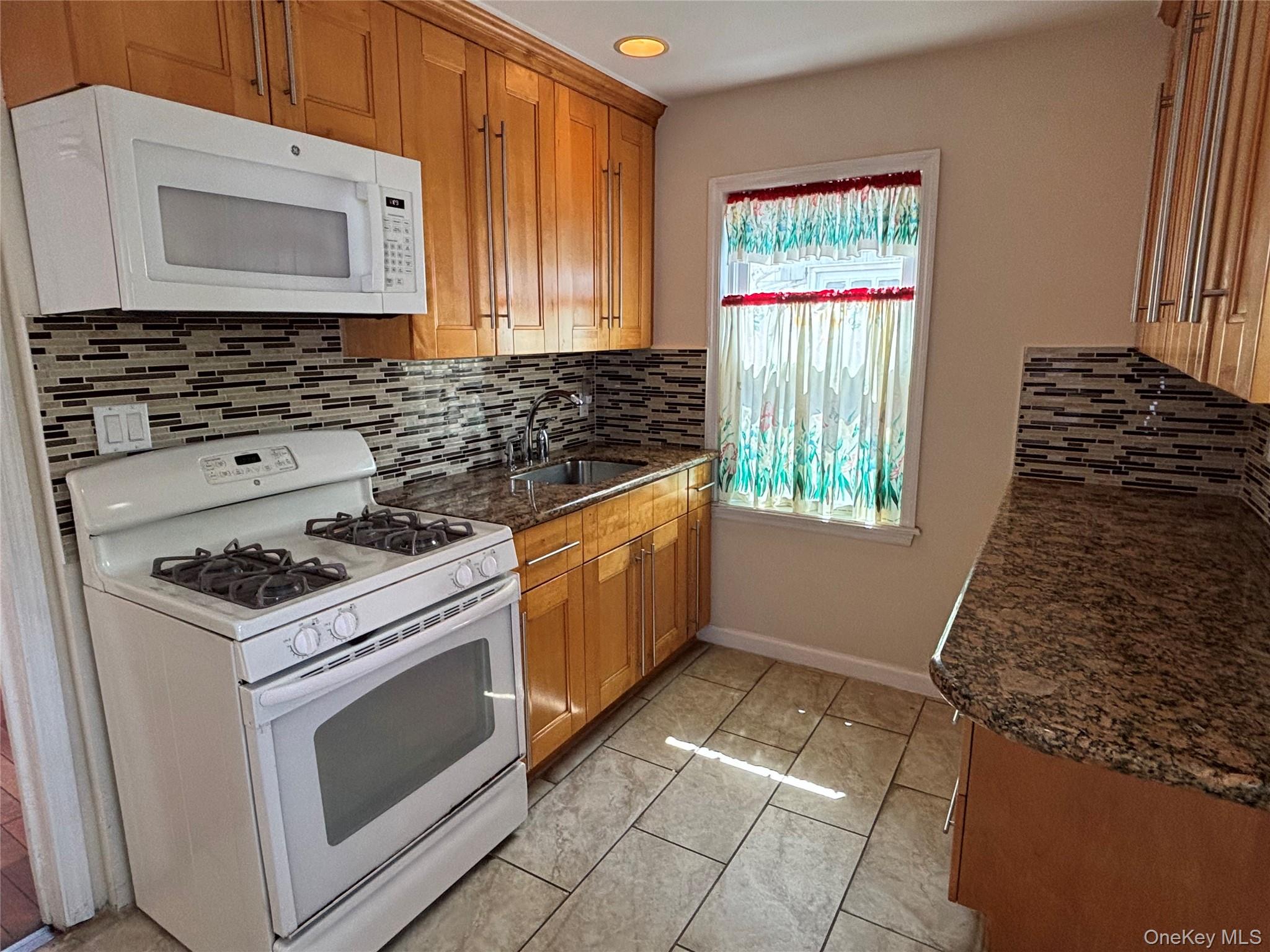 10418 216th Street, Queens Village, NY 11429