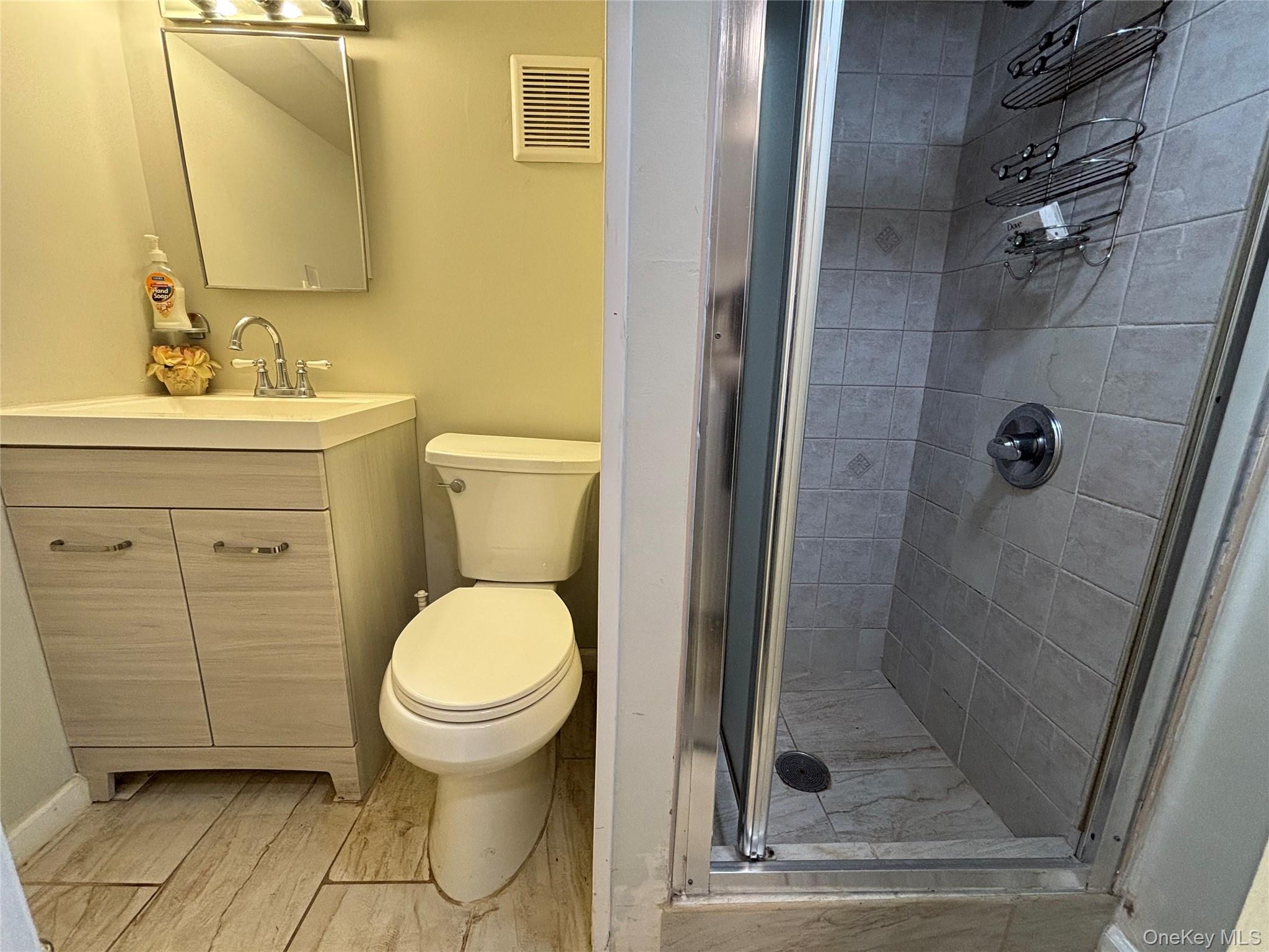 10418 216th Street, Queens Village, NY 11429