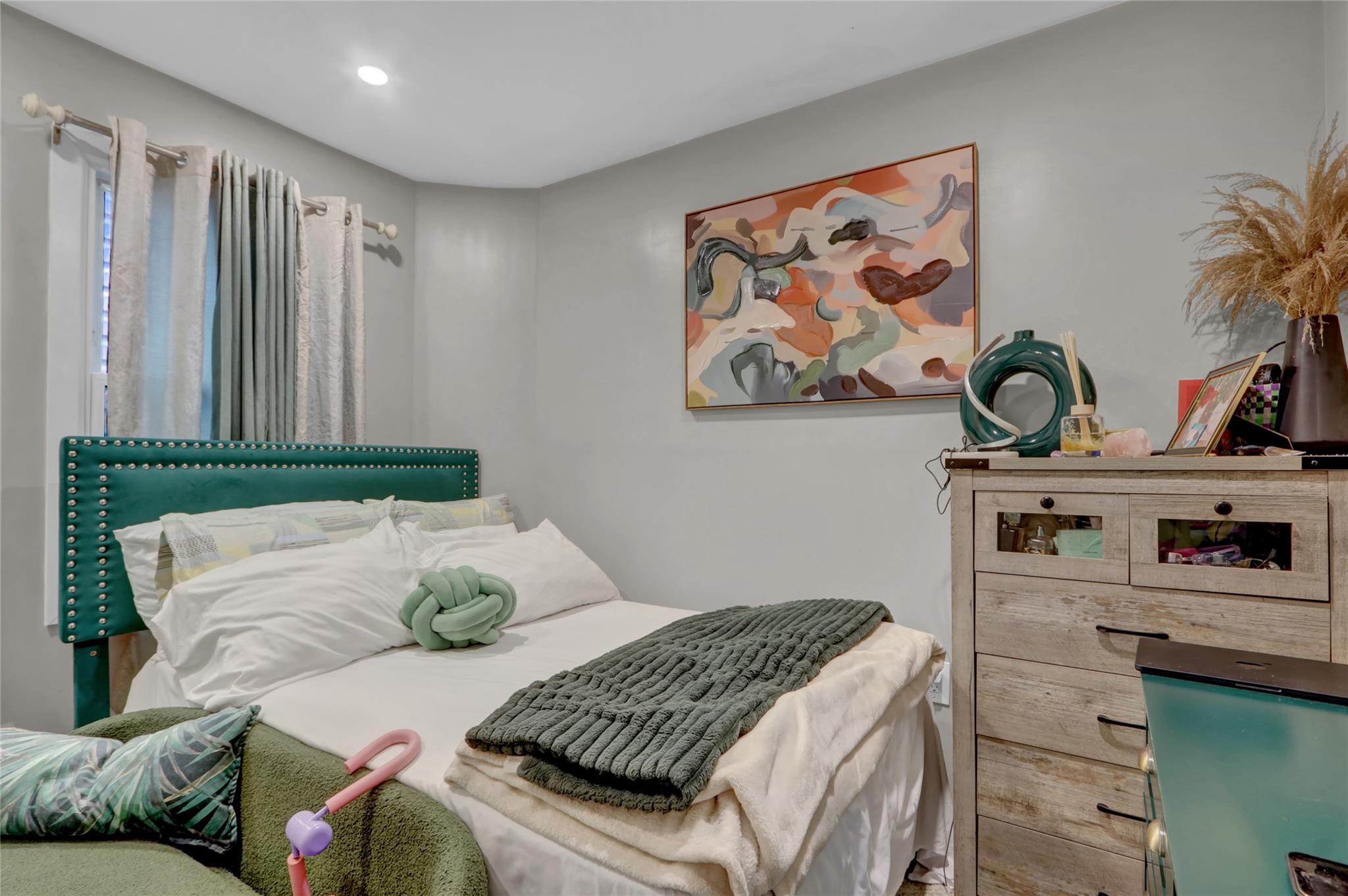 14431 166th Street, Jamaica, NY 11434