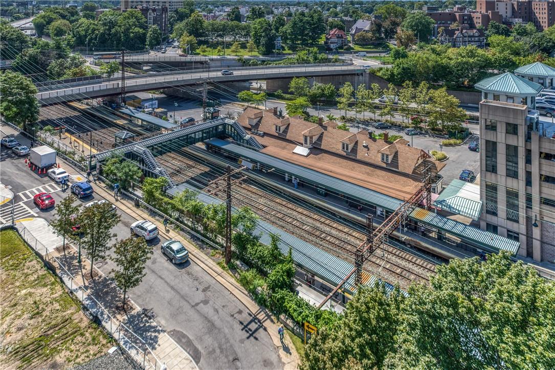 175 Huguenot St # 1801, New Rochelle, NY 10801