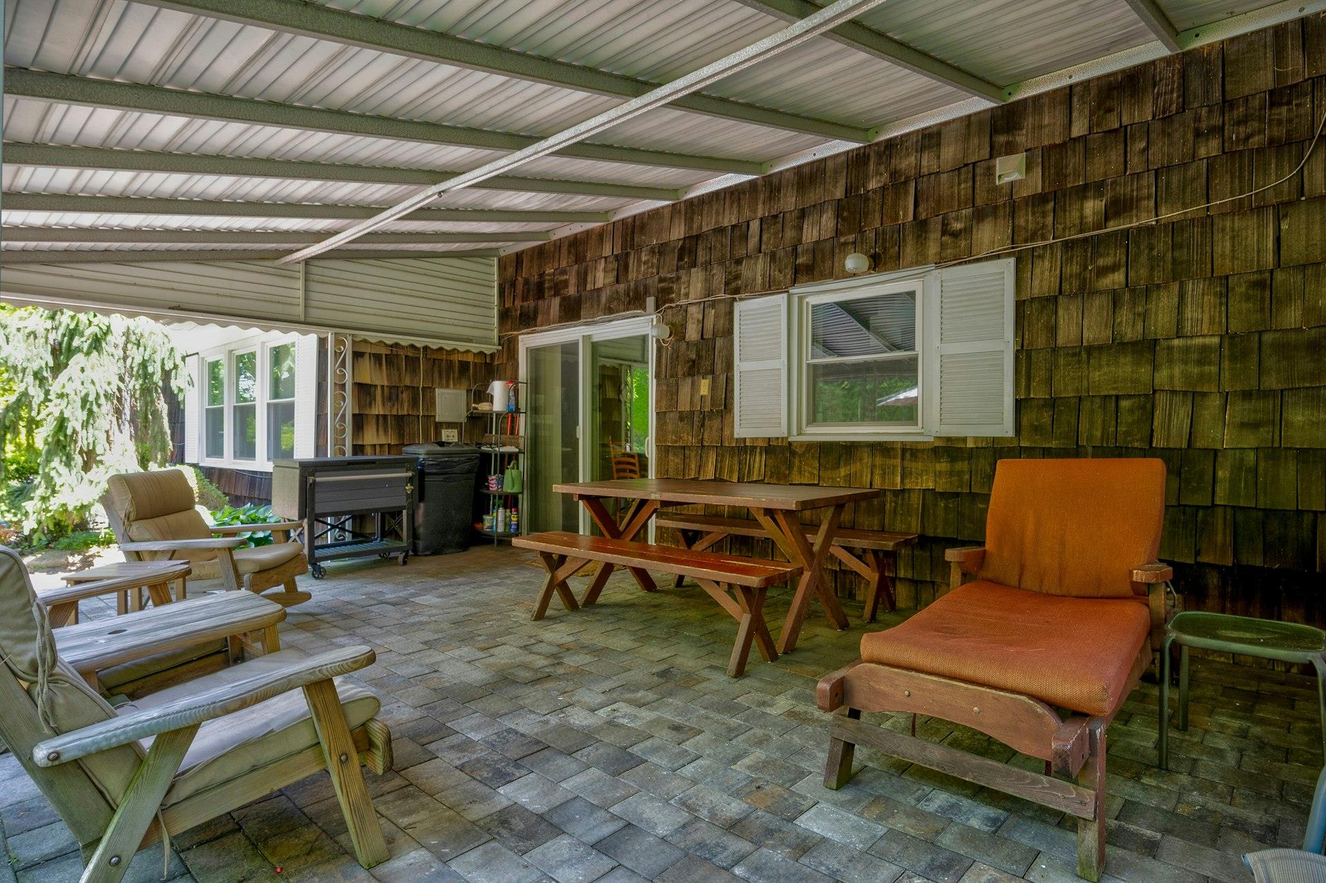 19 Pettit Drive, Dix Hills, NY 11746