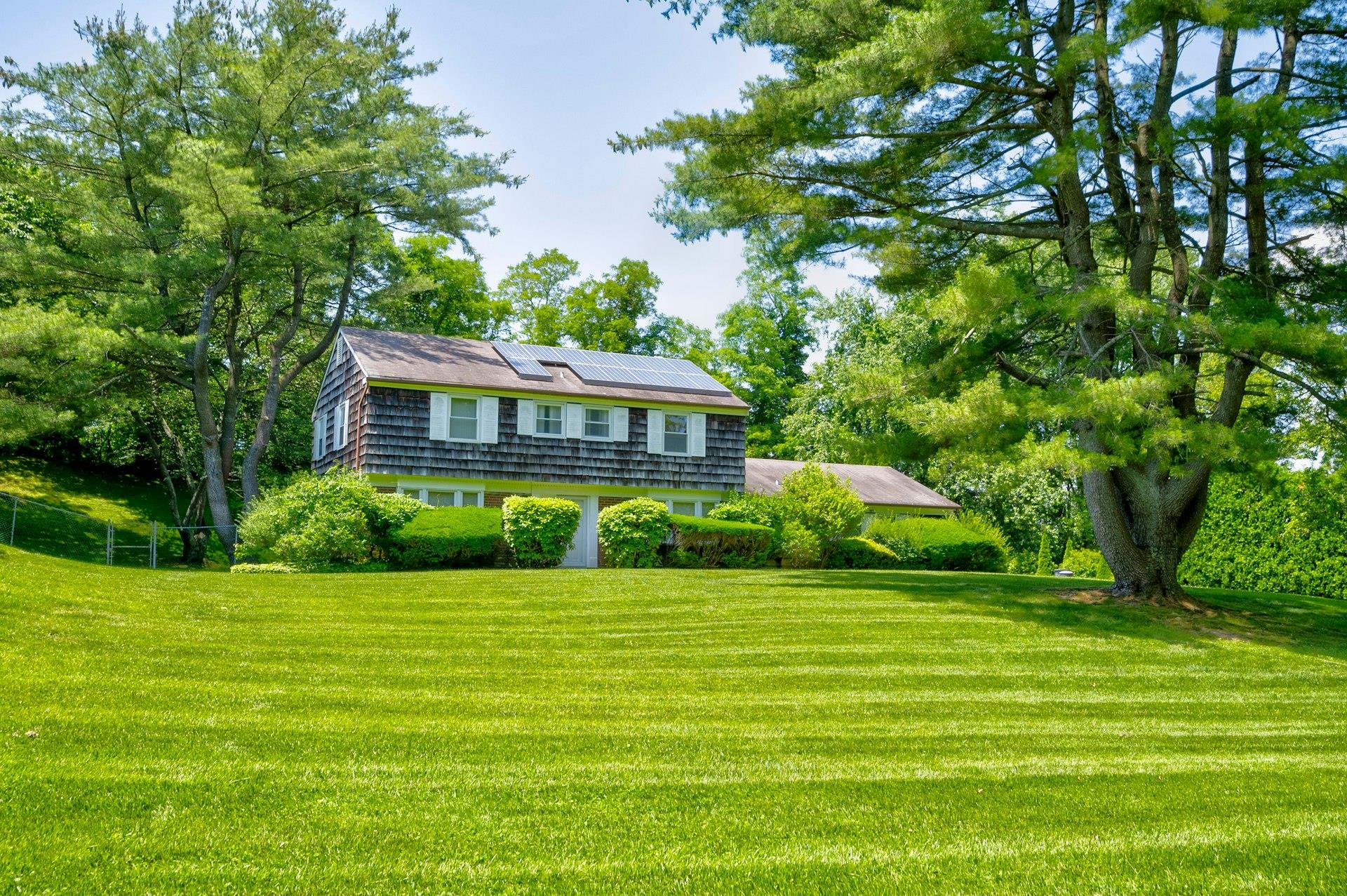 19 Pettit Drive, Dix Hills, NY 11746