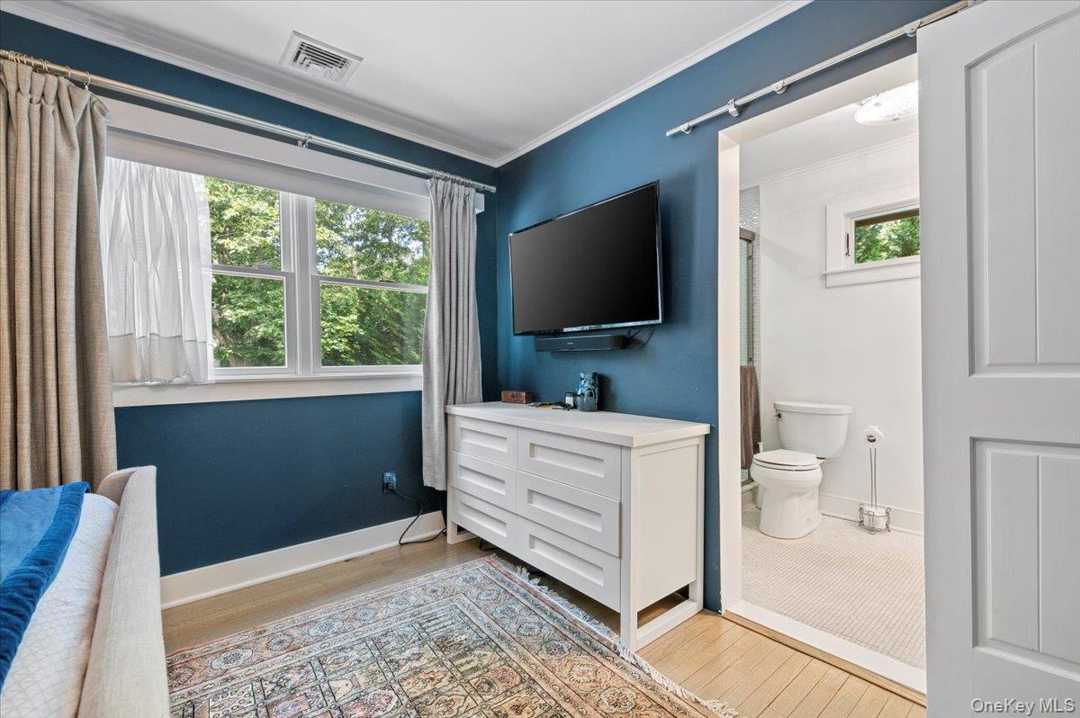 94 Hands Creek Road, East Hampton, NY 11937