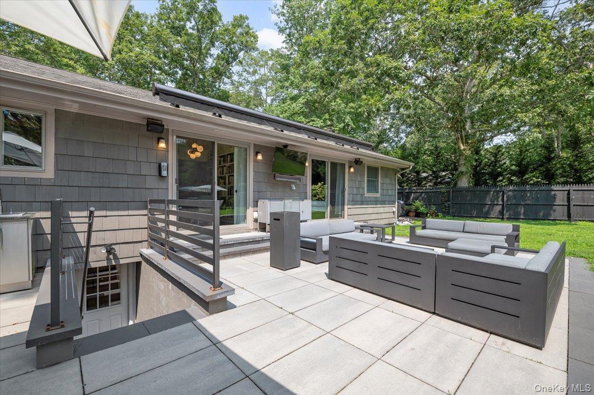 94 Hands Creek Road, East Hampton, NY 11937