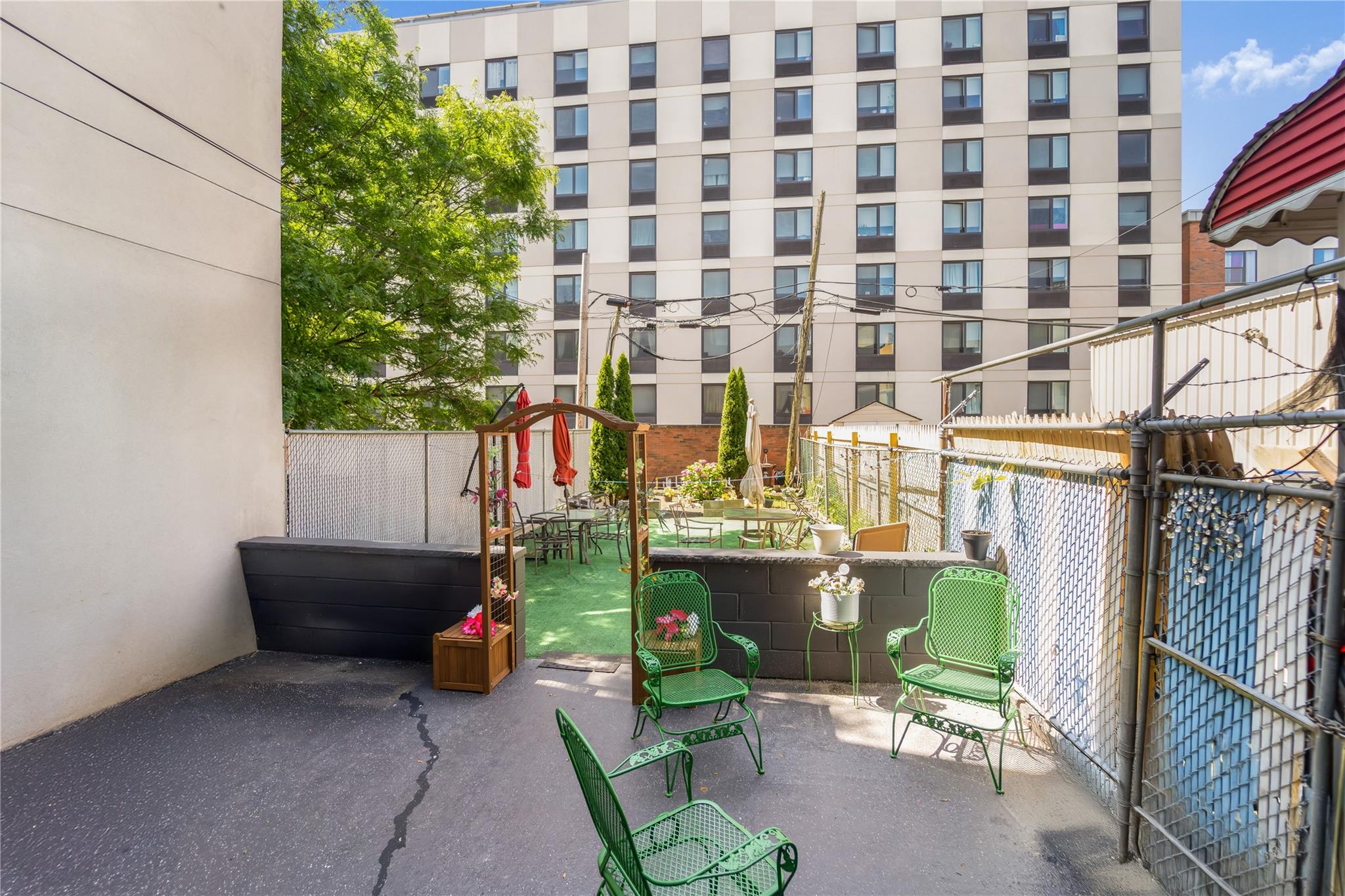 2370 Atlantic Avenue, Brooklyn, NY 11233