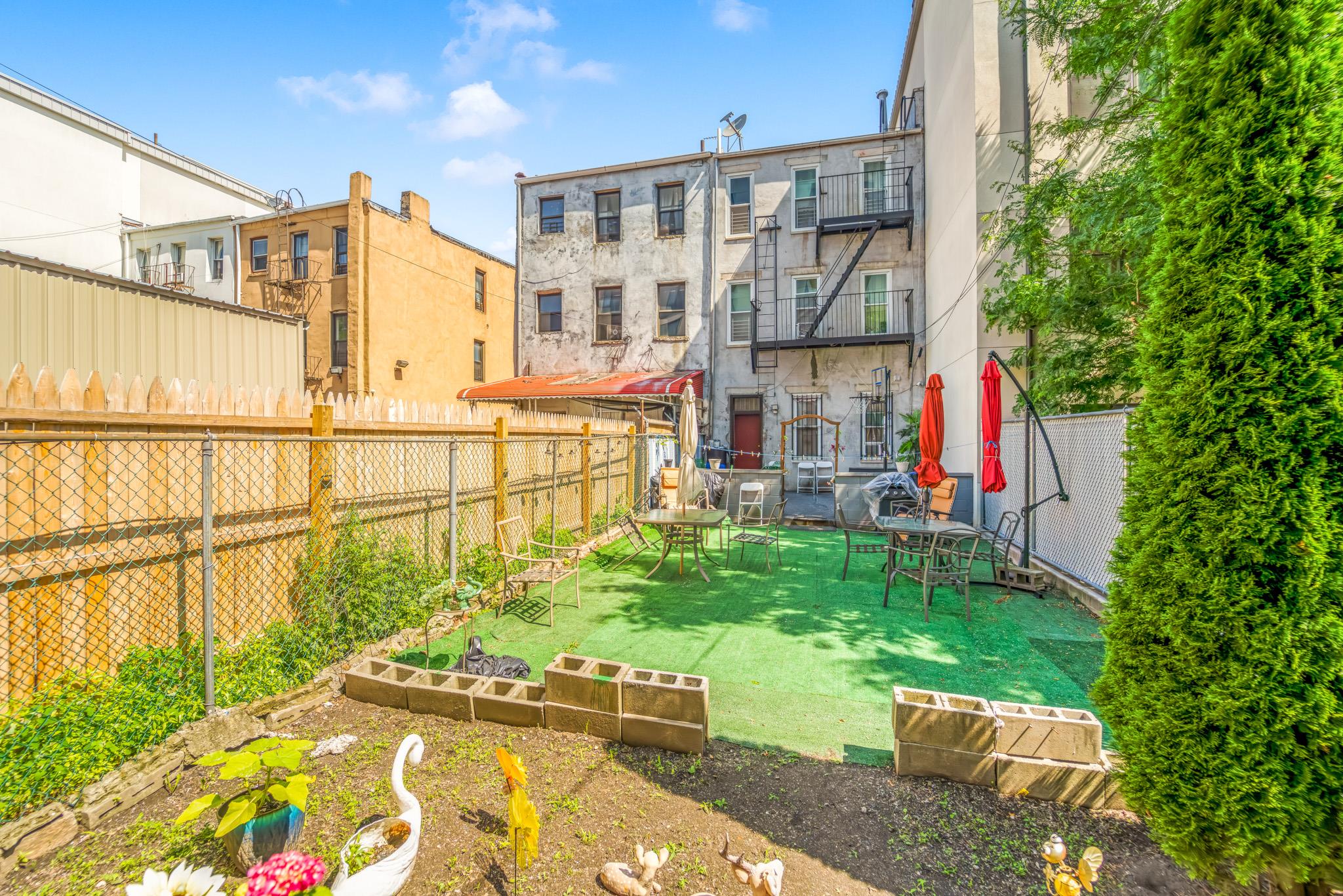 2370 Atlantic Avenue, Brooklyn, NY 11233