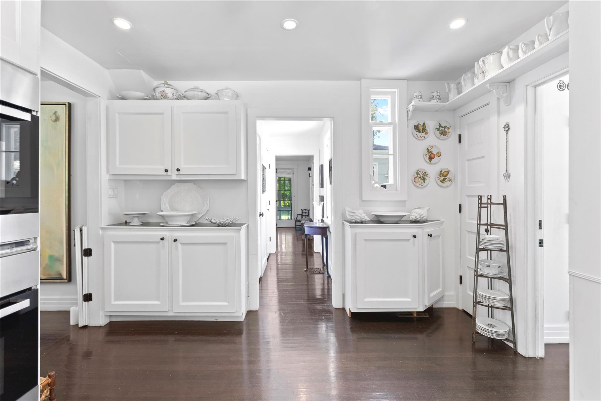 301 Beaver Dam Road, Brookhaven, NY 11719