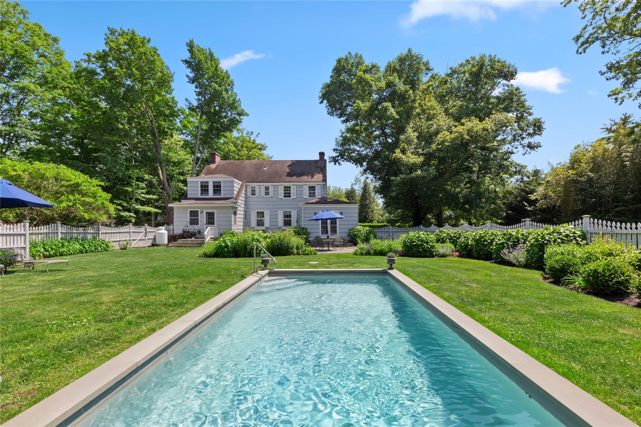 301 Beaver Dam Road, Brookhaven, NY 11719