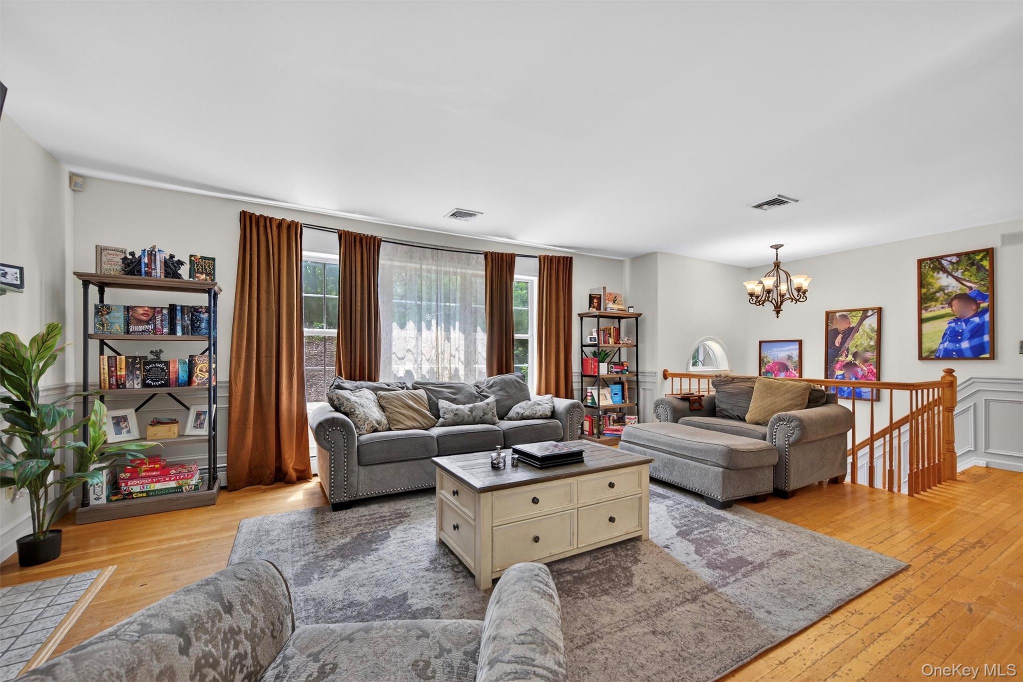 60 Palomino Place, New Windsor, NY 12553