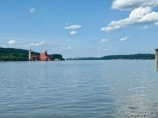 3 Chelsea Road, Hughsonville, NY 12590