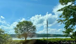 5 Chelsea Road, Hughsonville, NY 12590