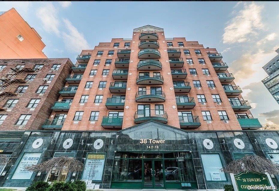 142-18 38 Avenue # 3G, Flushing, NY 11354