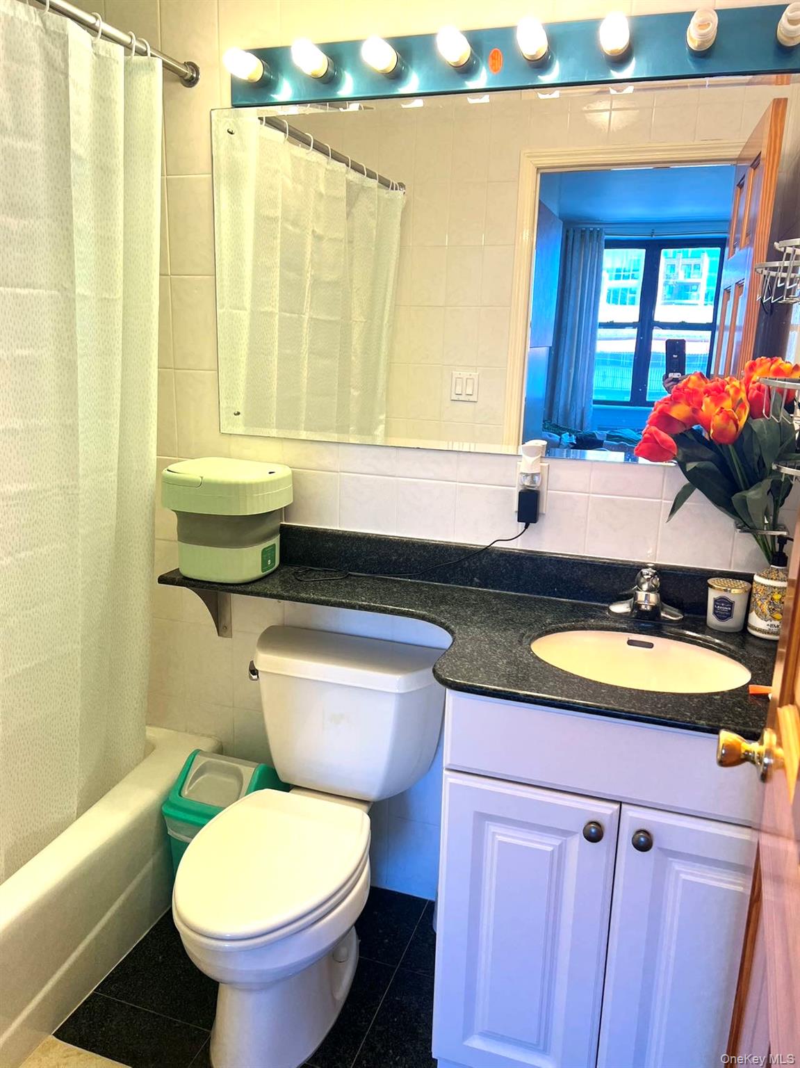 142-18 38 Avenue # 3G, Flushing, NY 11354