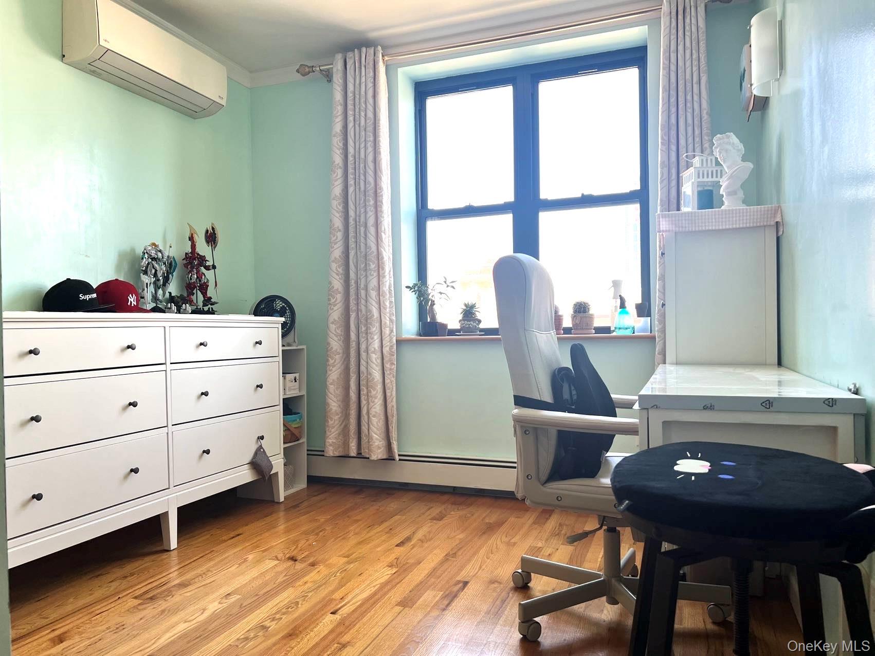 142-18 38 Avenue # 3G, Flushing, NY 11354