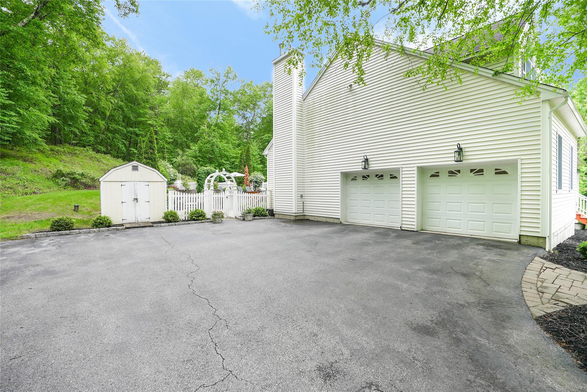 212 Weber Hill Road, Carmel, NY 10512