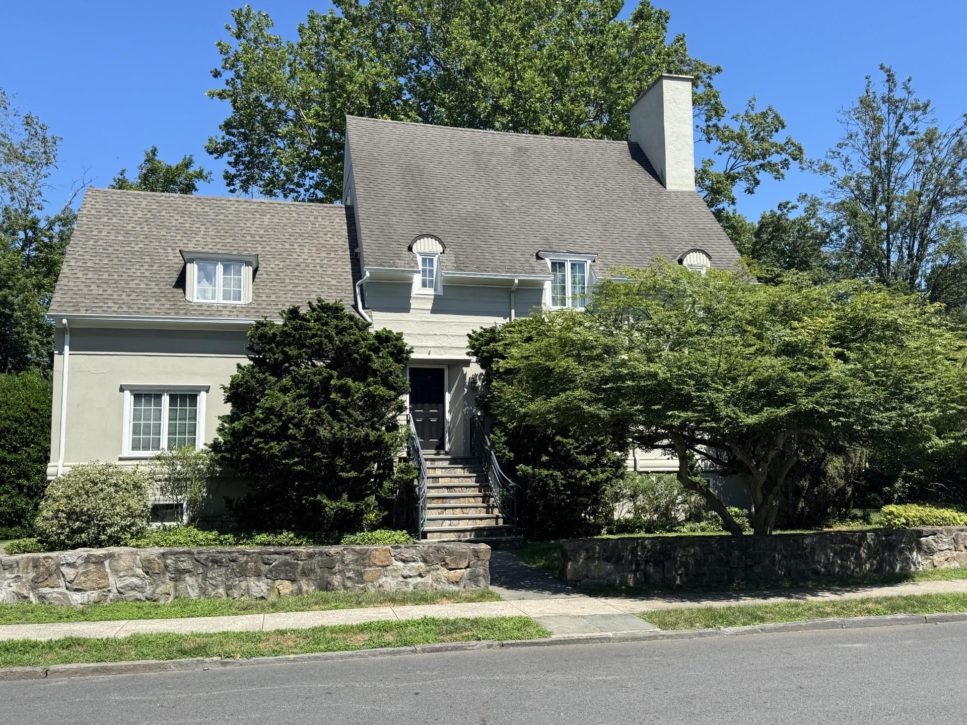 96 Mendota Avenue, Rye, NY 10580